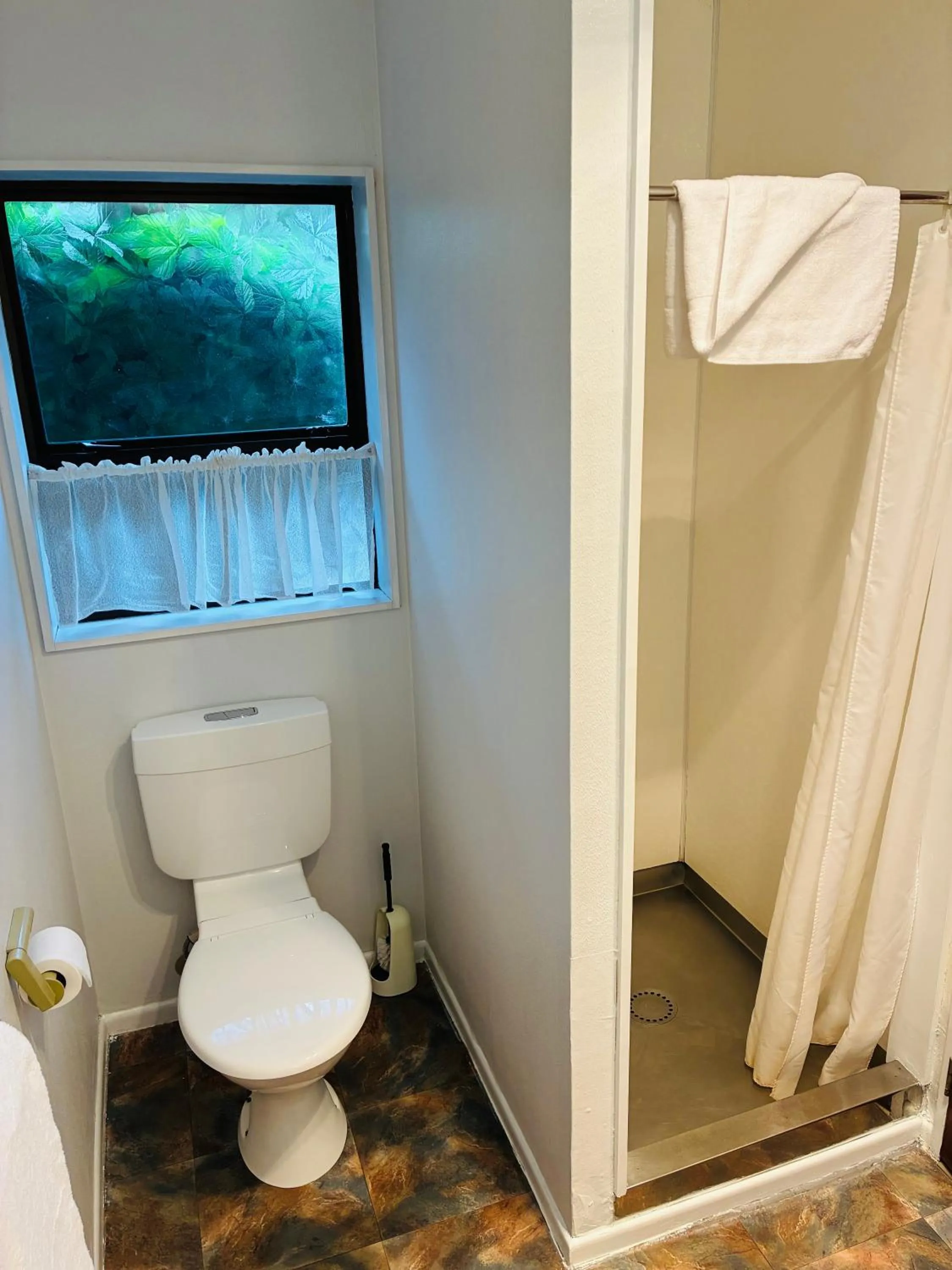 Bathroom in Awatea Park Motel