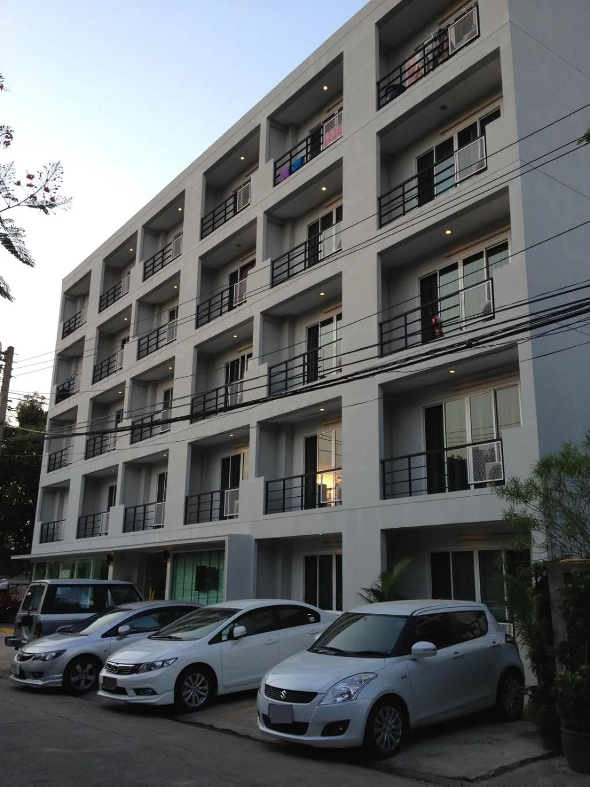 Facade/entrance in Delight Residence