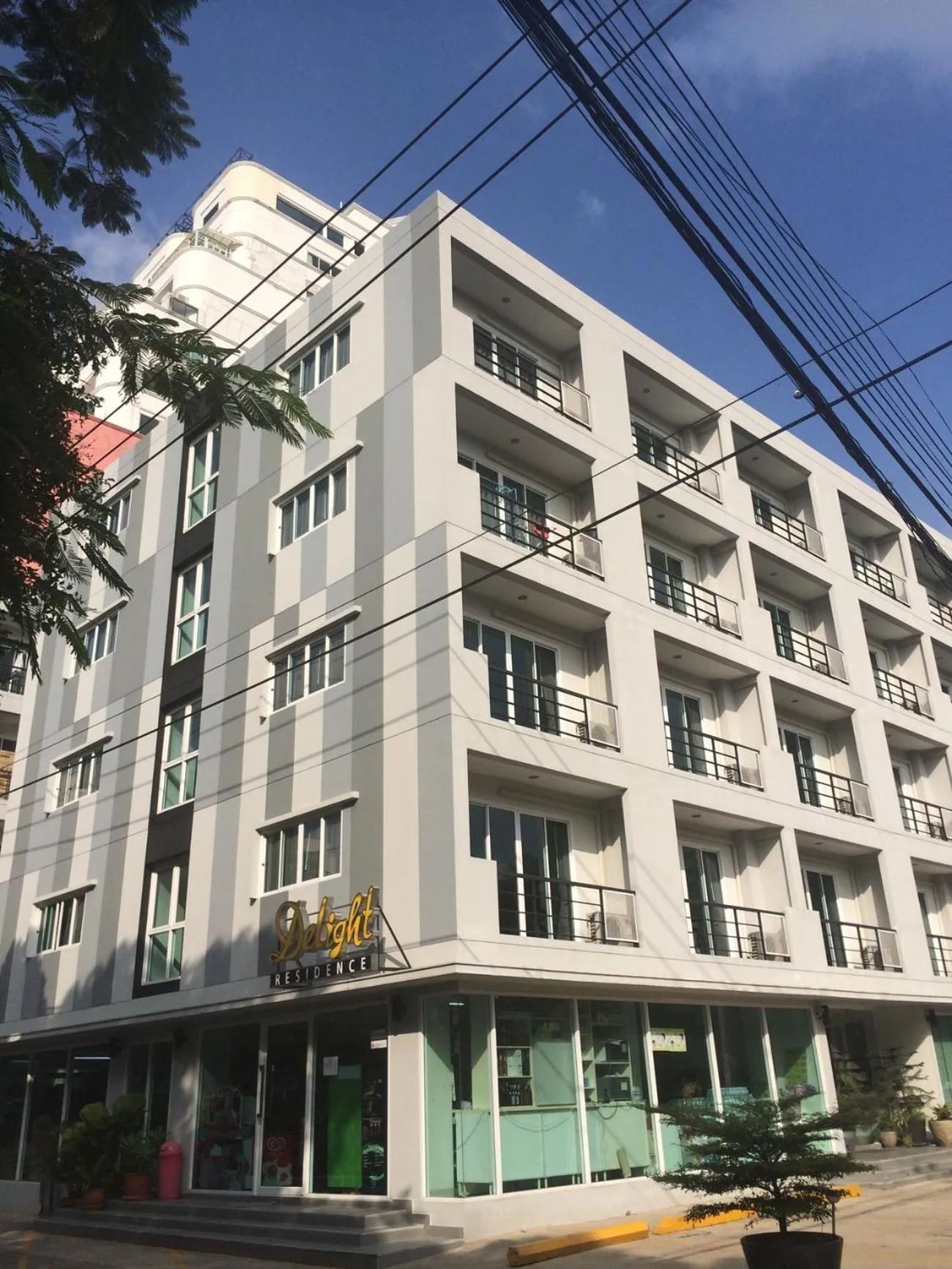 Facade/entrance in Delight Residence