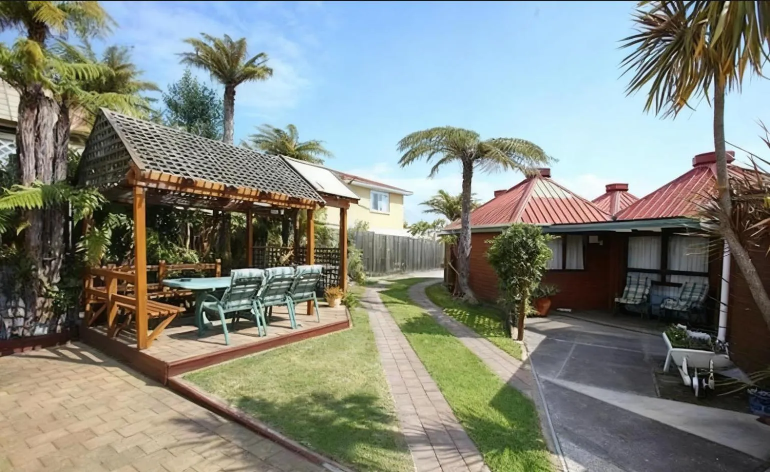 Property building in Pure Motel