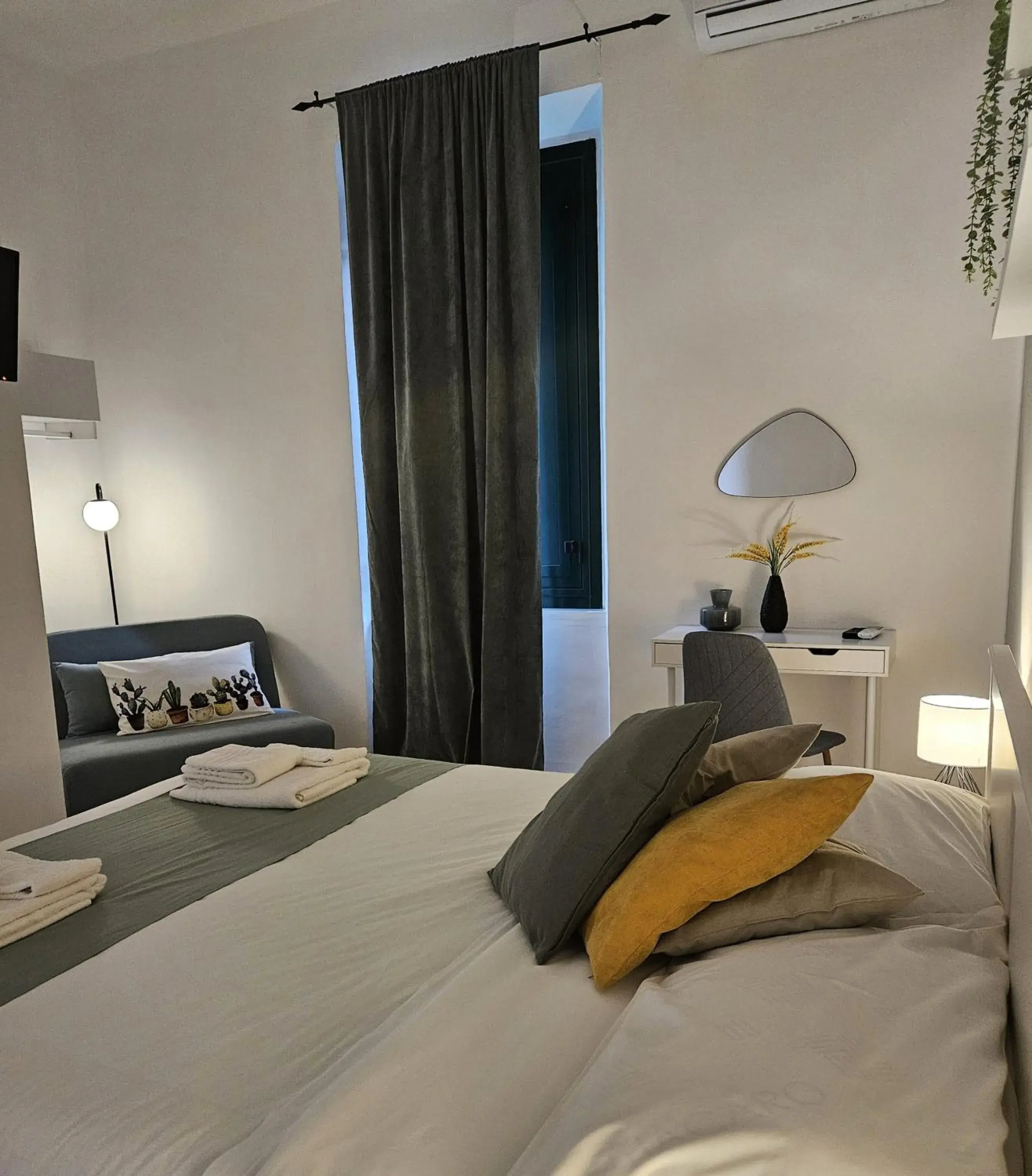 Double Room with Private Bathroom - single occupancy in B&B Green Double Room with Private Bathroom - single occupancy in B&B Green