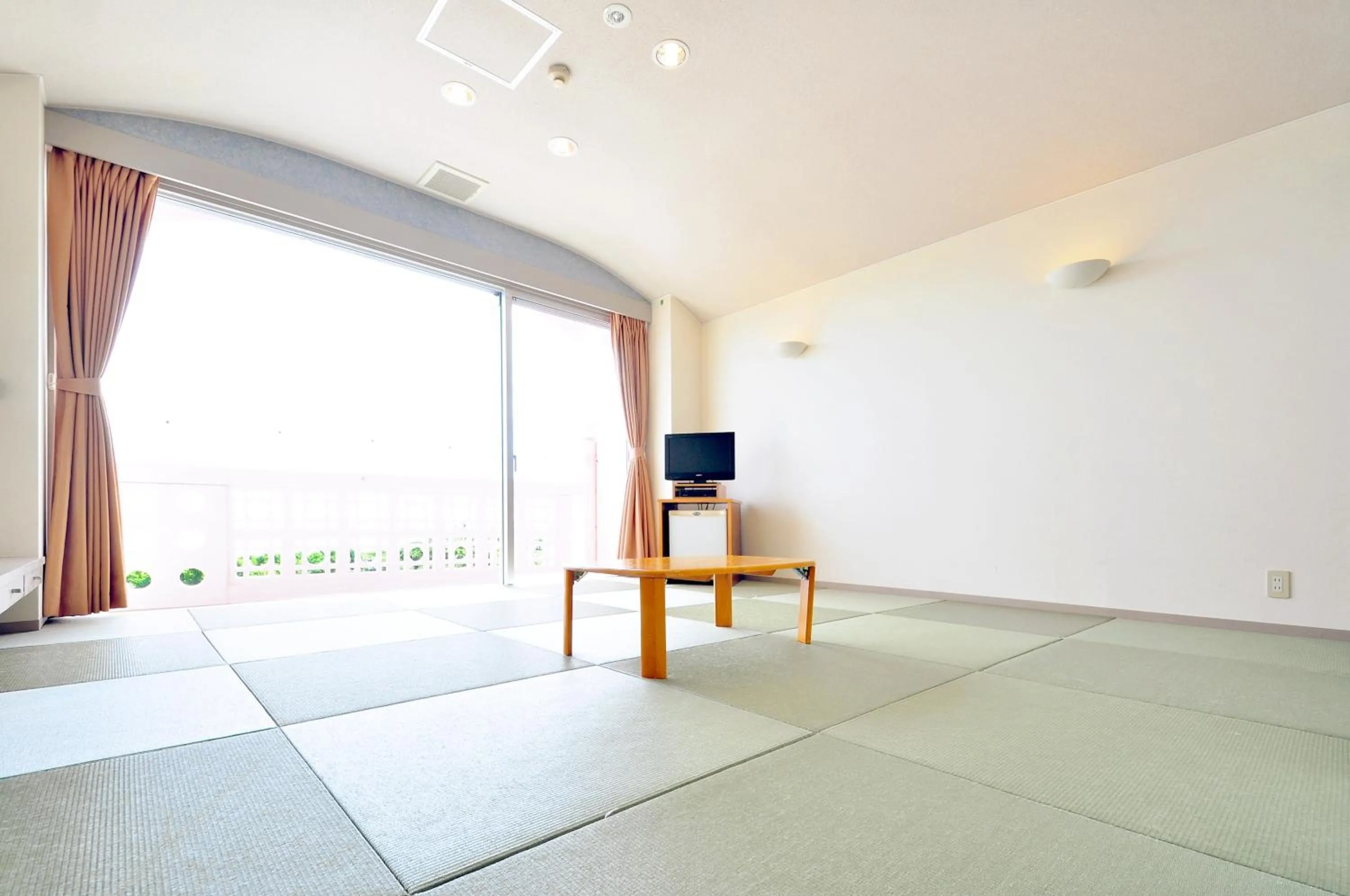 Photo of the whole room in Marine Lodge Marea