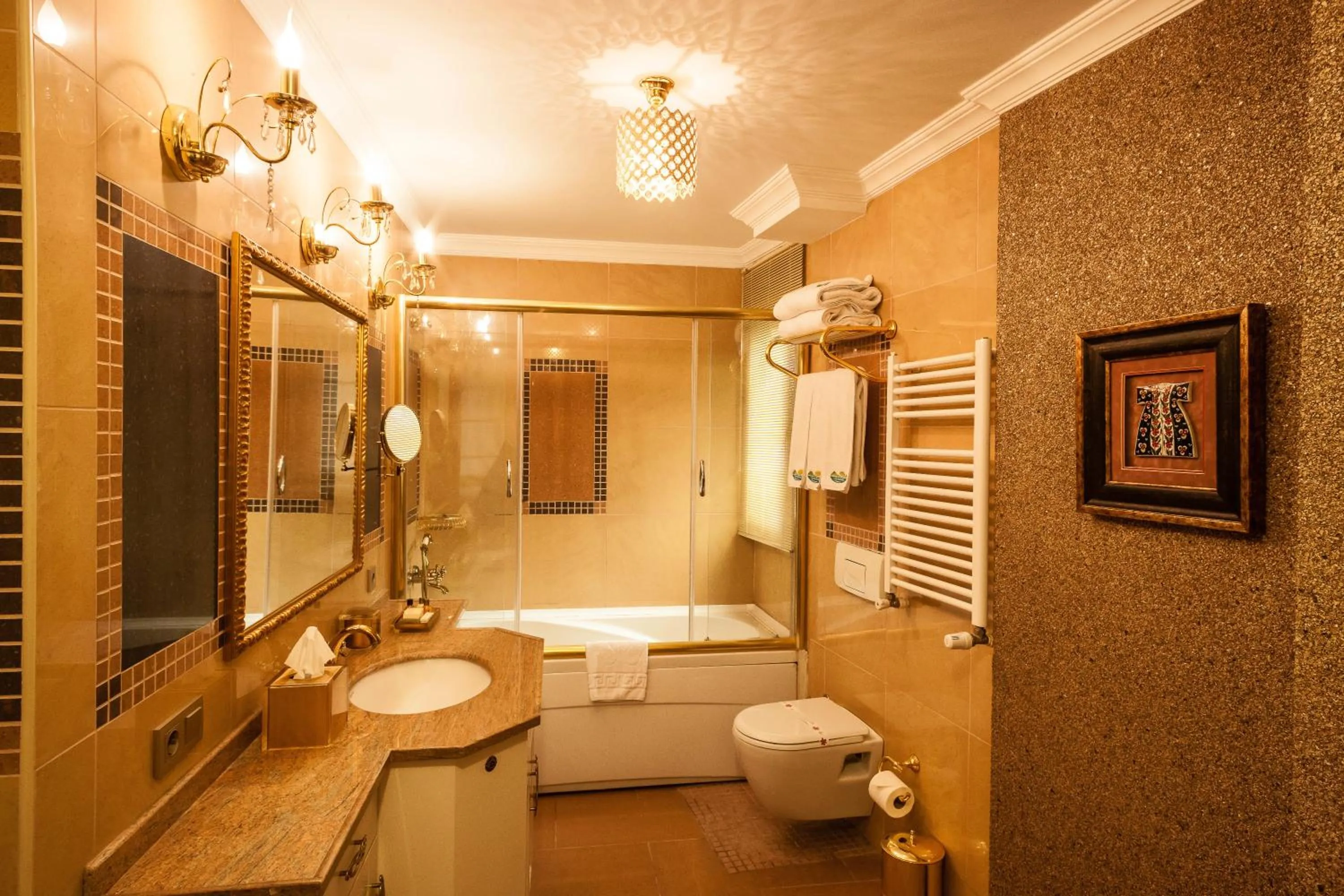 Bathroom in İstanbul Bosphorus Hotel Symbola