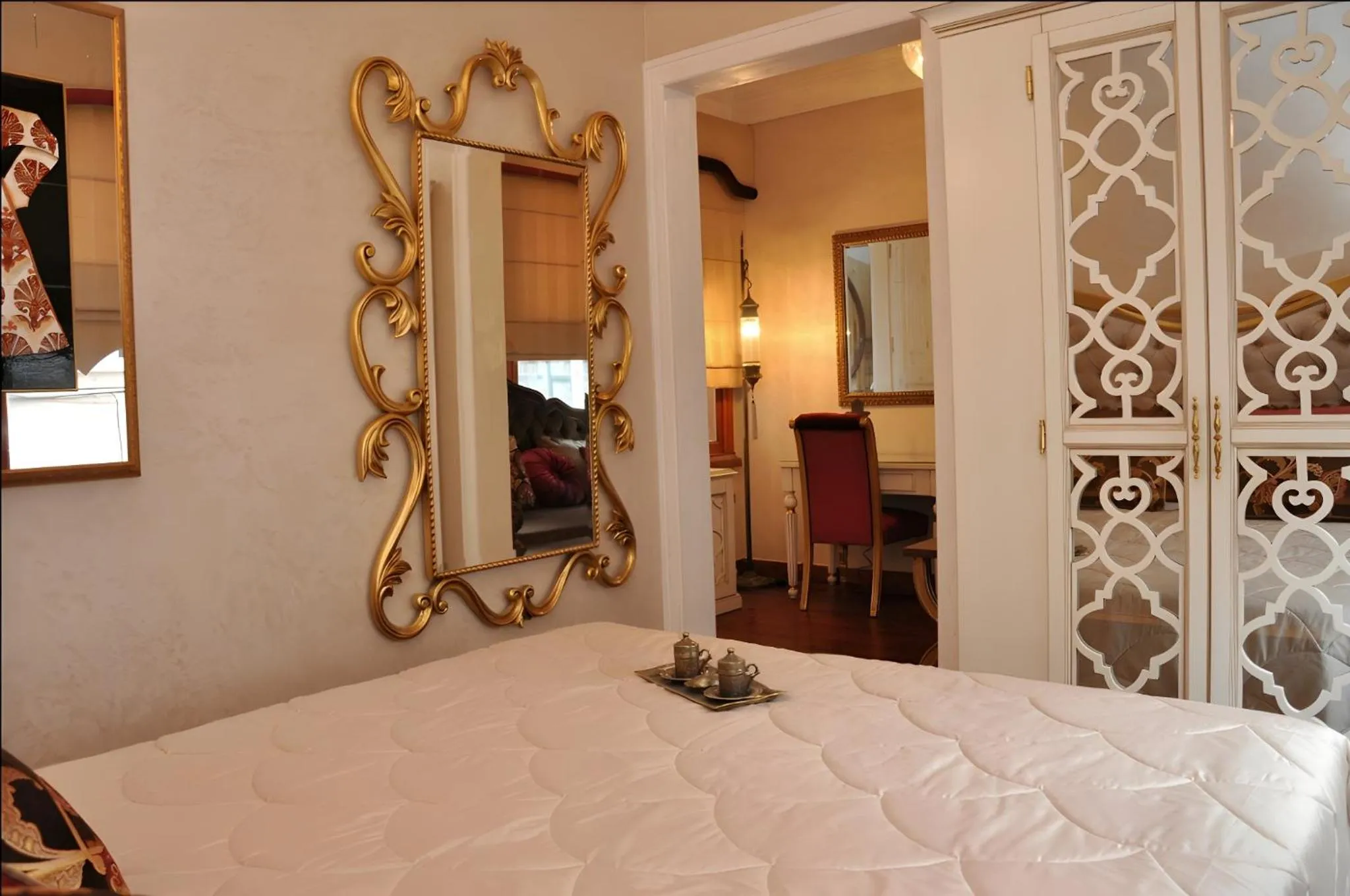 Bed in İstanbul Bosphorus Hotel Symbola