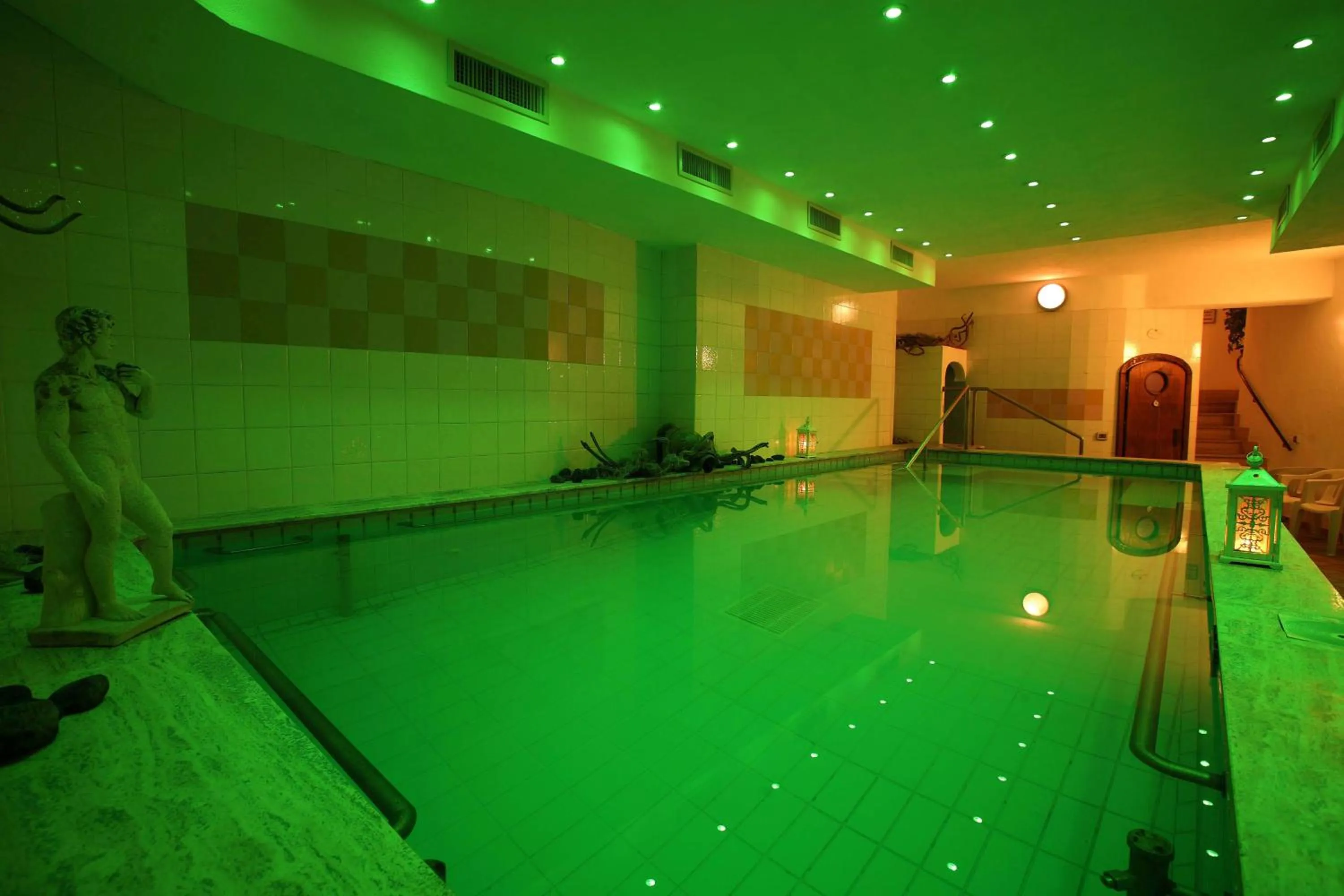 Spa and wellness centre/facilities in Hotel Bellevue Benessere & Relax