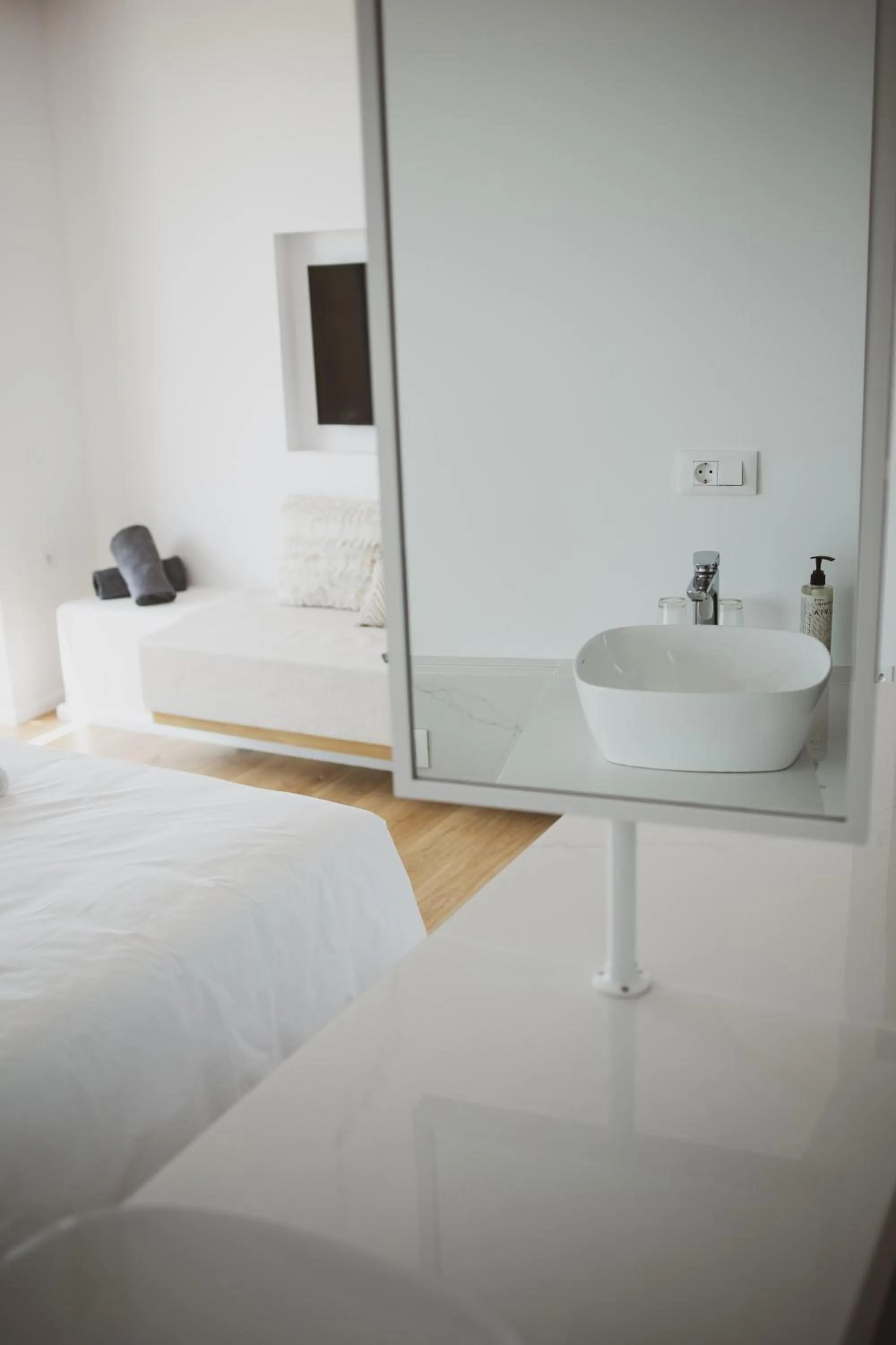Bathroom, Bed in Hotel Hara Ilios Village