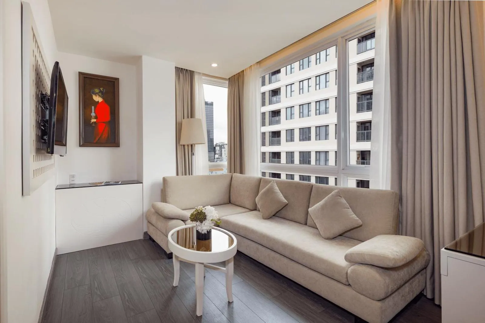 Living room in Paragon Saigon Hotel