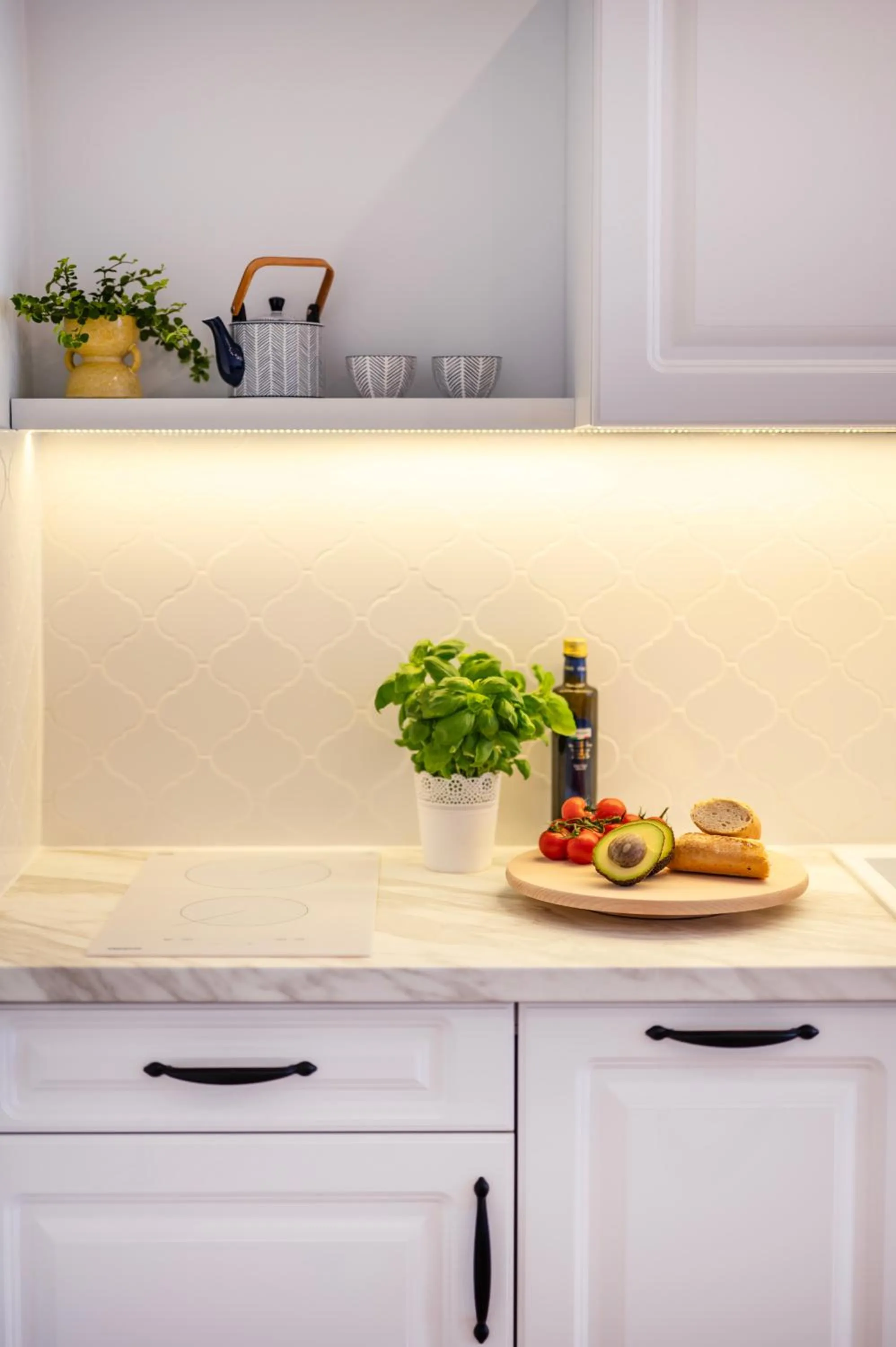 Coffee/tea facilities in Main Square Apartments