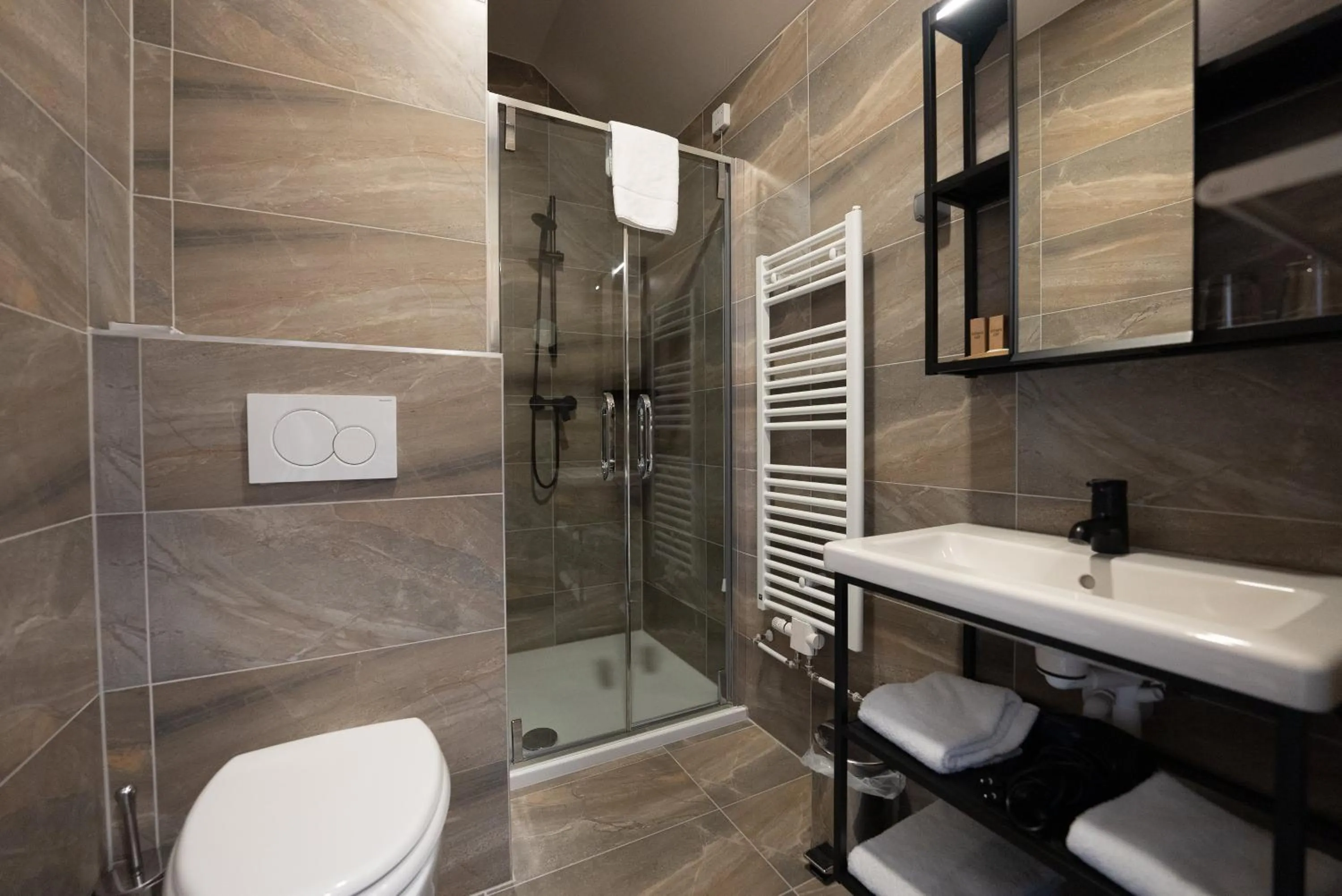 Shower in Hotel Arena Maribor