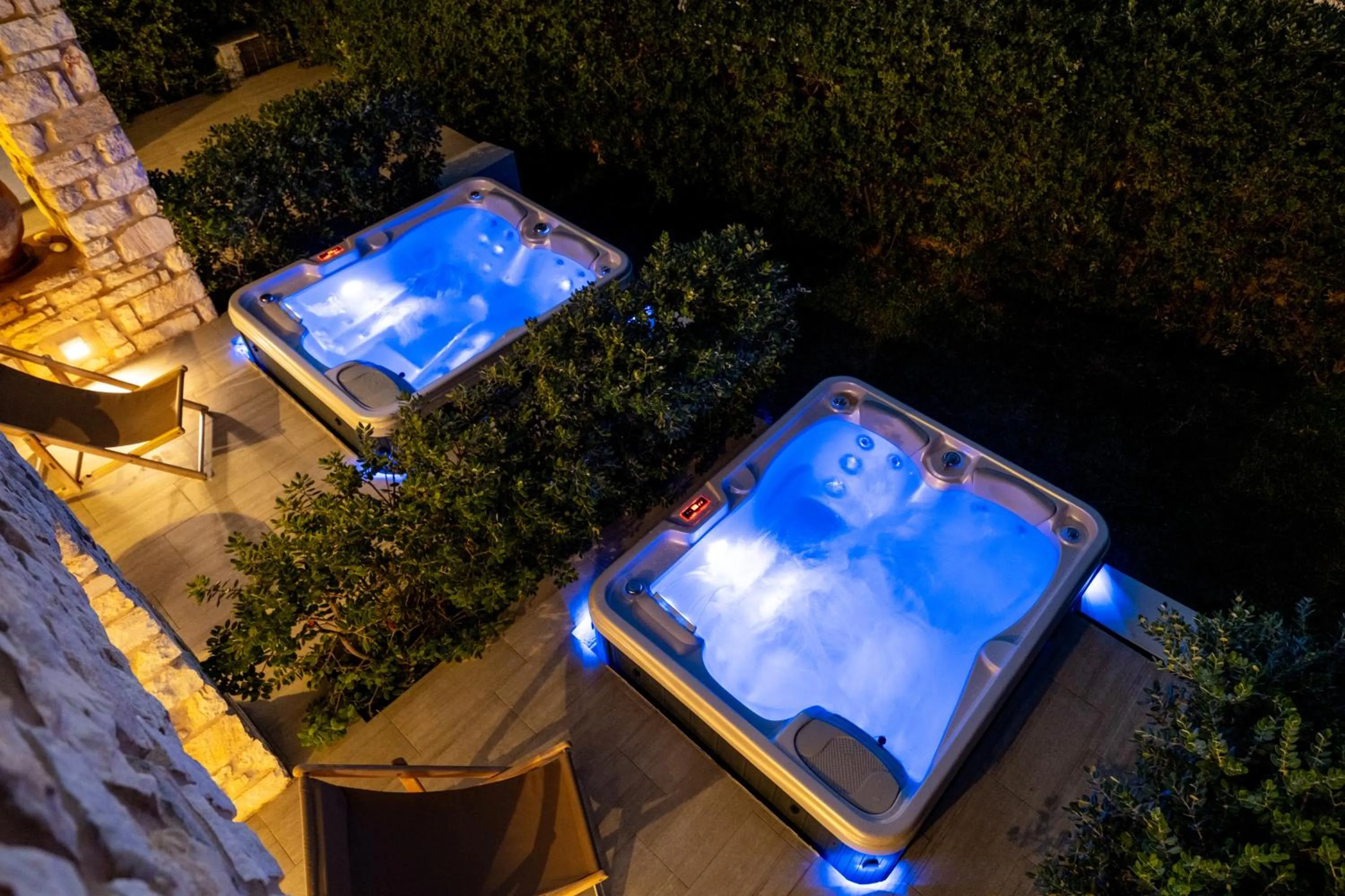 Night in Anemomylos Residence