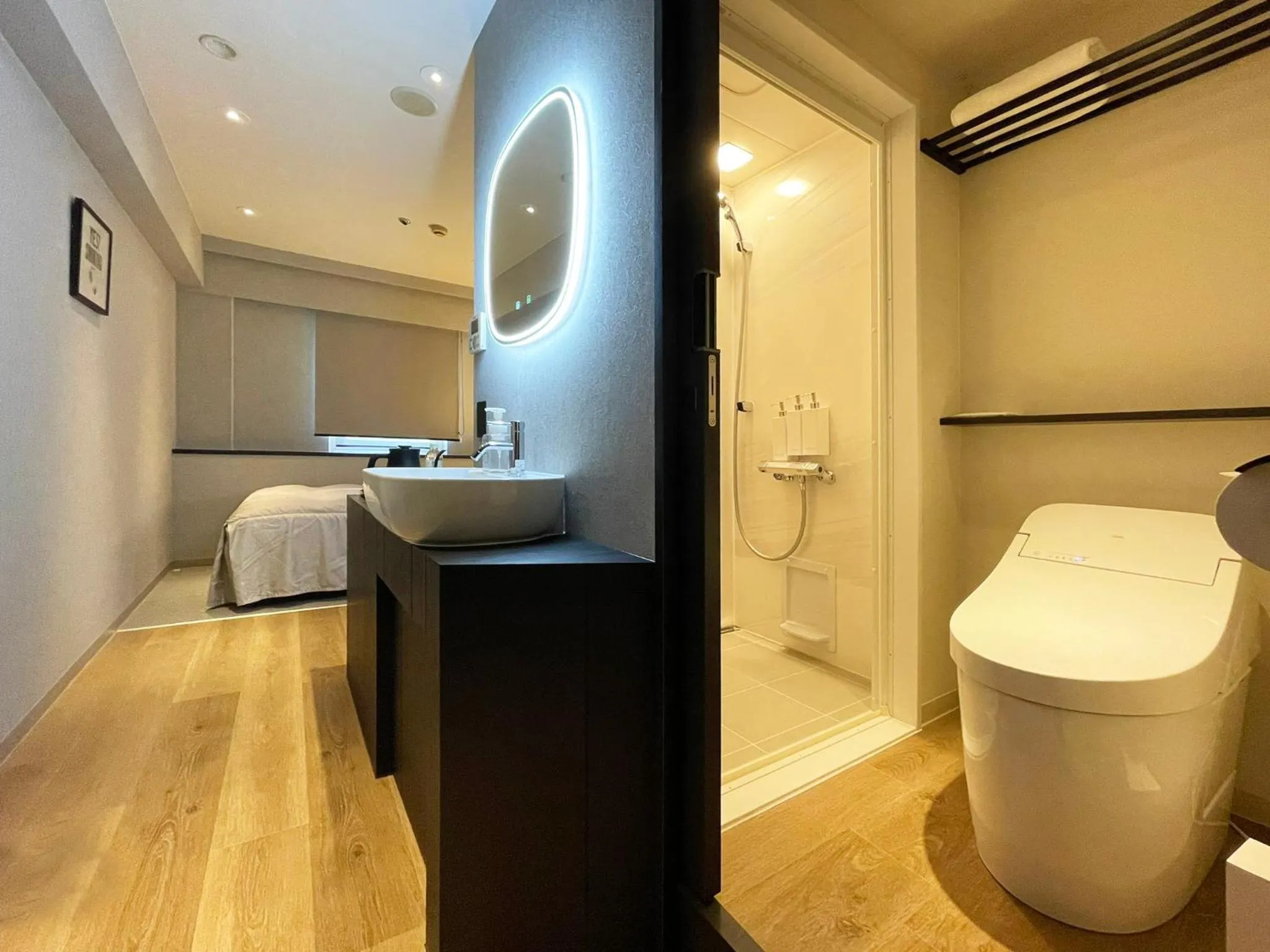 Bed in Hotel Sunroute Kumamoto