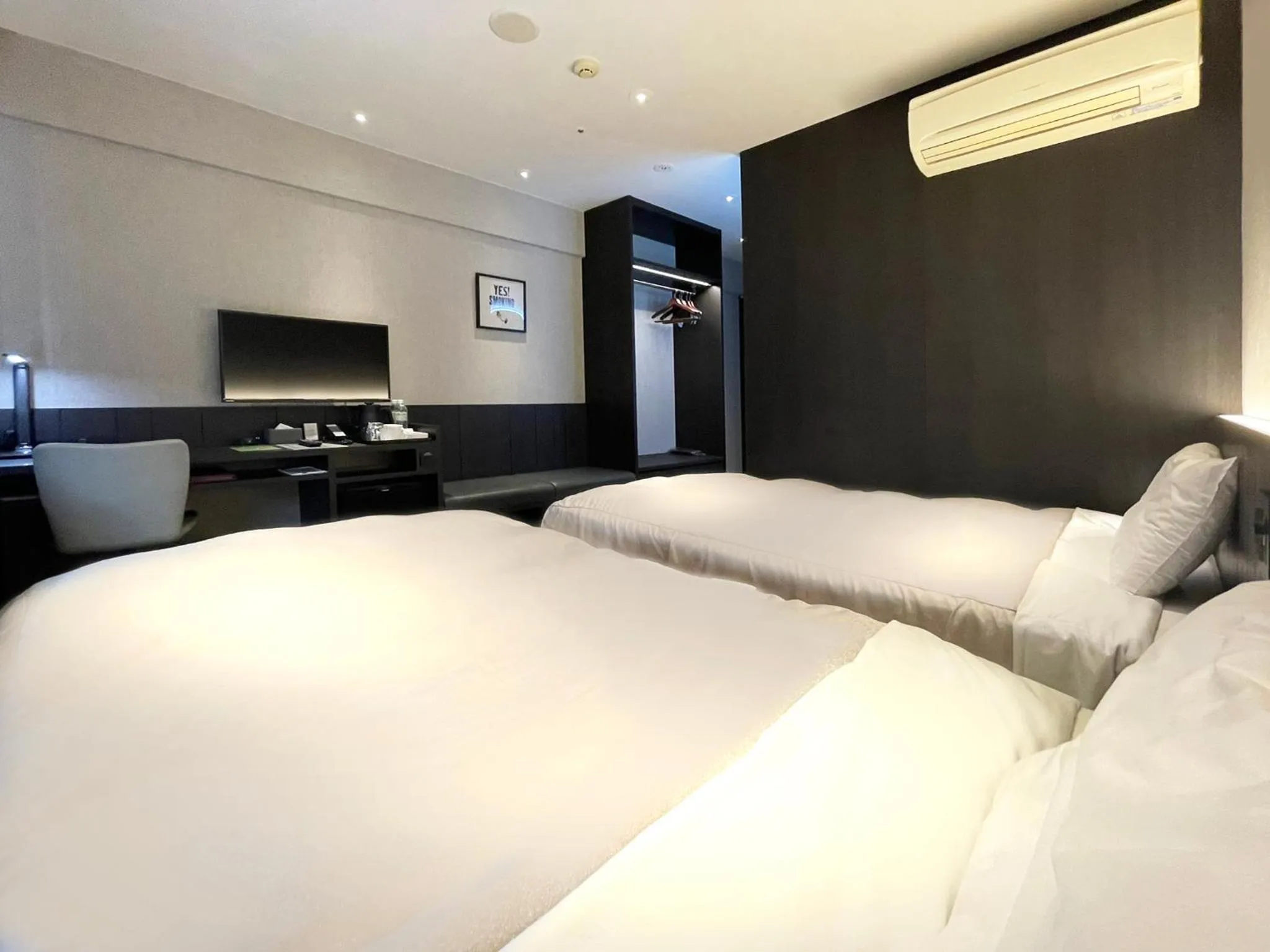 Bed in Hotel Sunroute Kumamoto