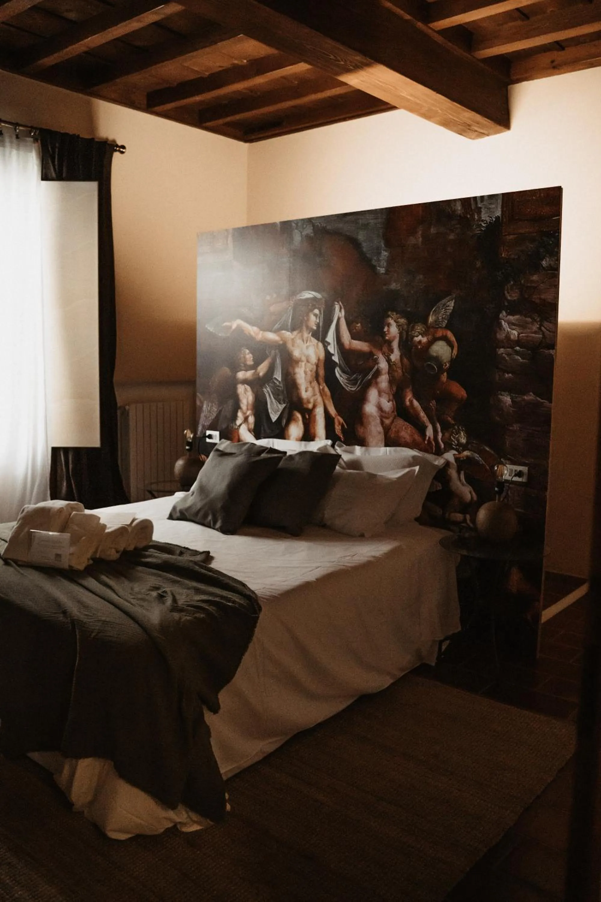 Bed in La Celeste Galeria