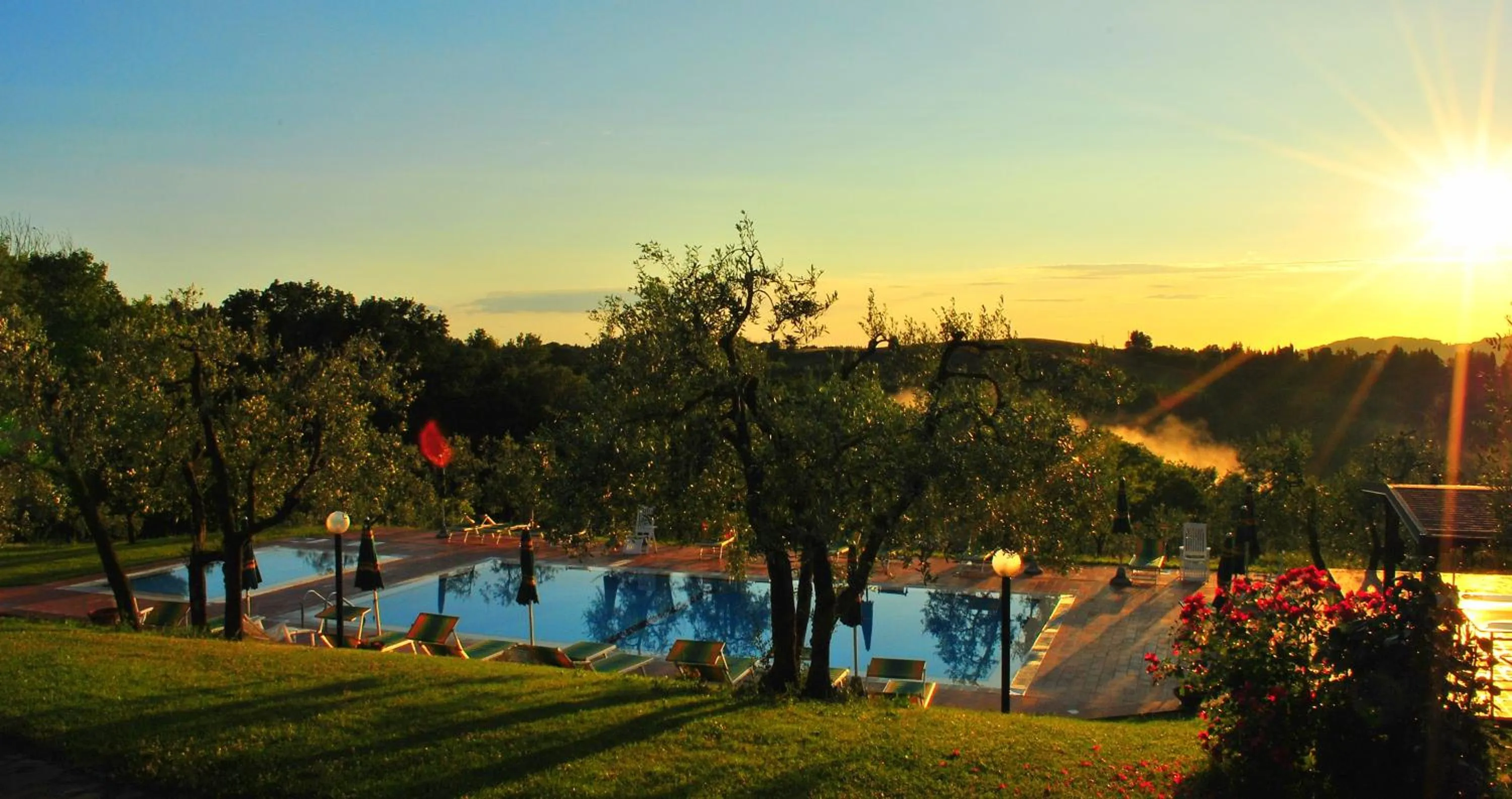 Pool view in Borgo Di Collelungo