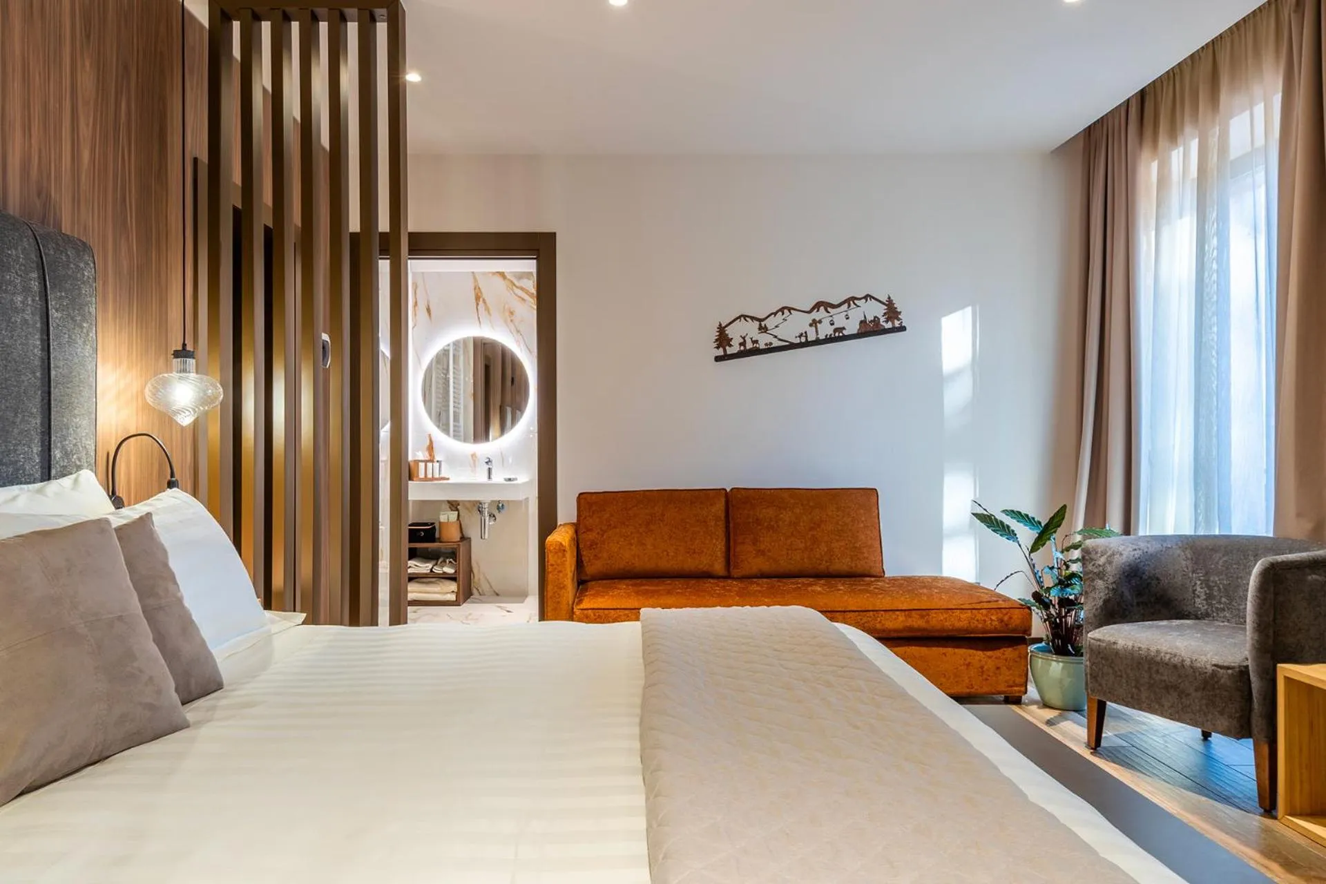 Bedroom, Bed in Hotel Iris