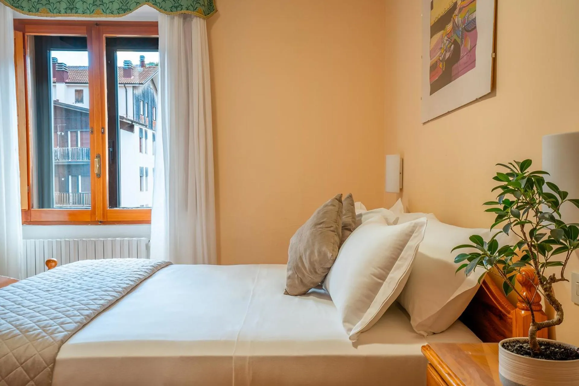 Bedroom, Bed in Hotel Iris