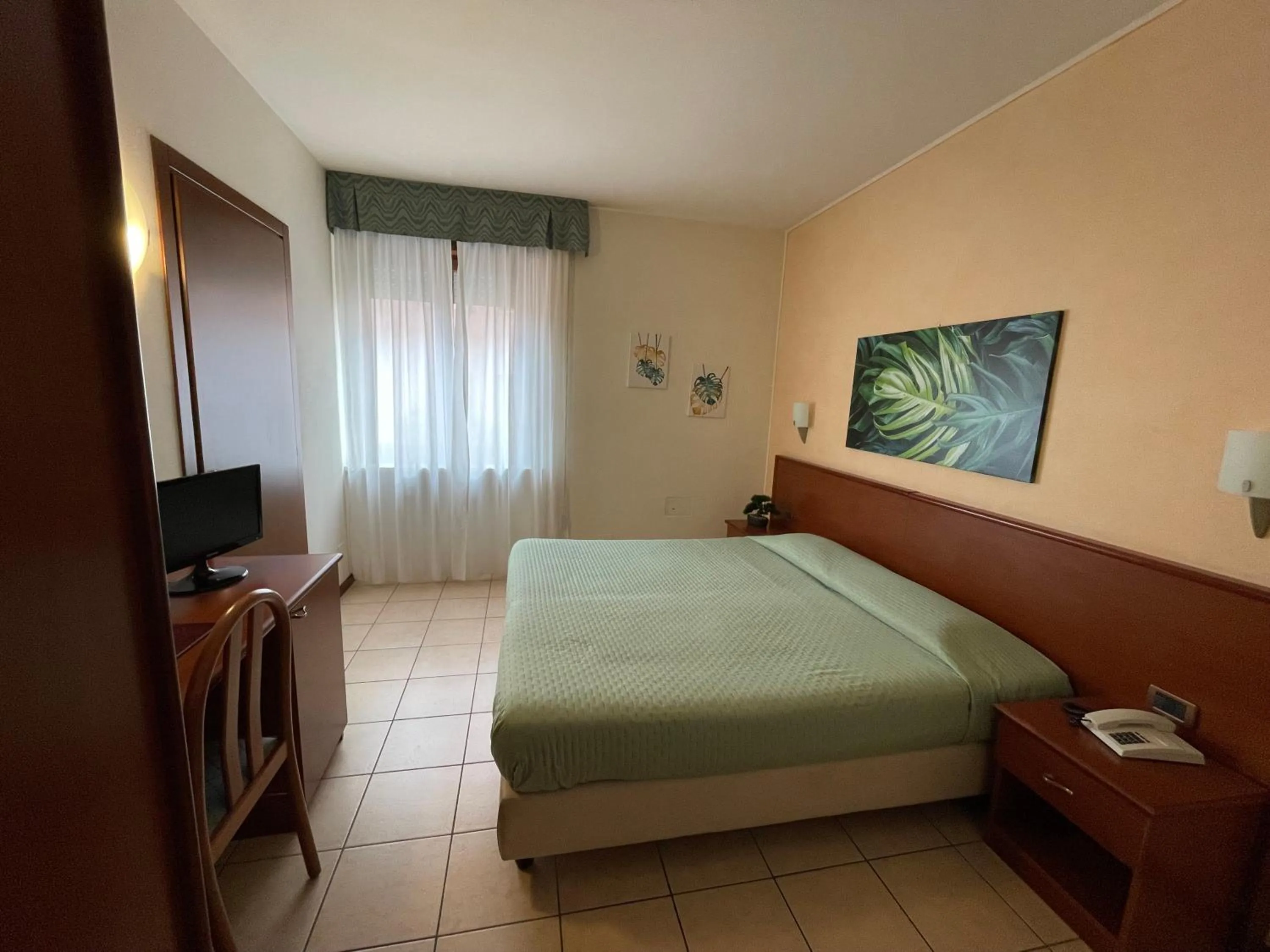 Bed in Hotel Virginia