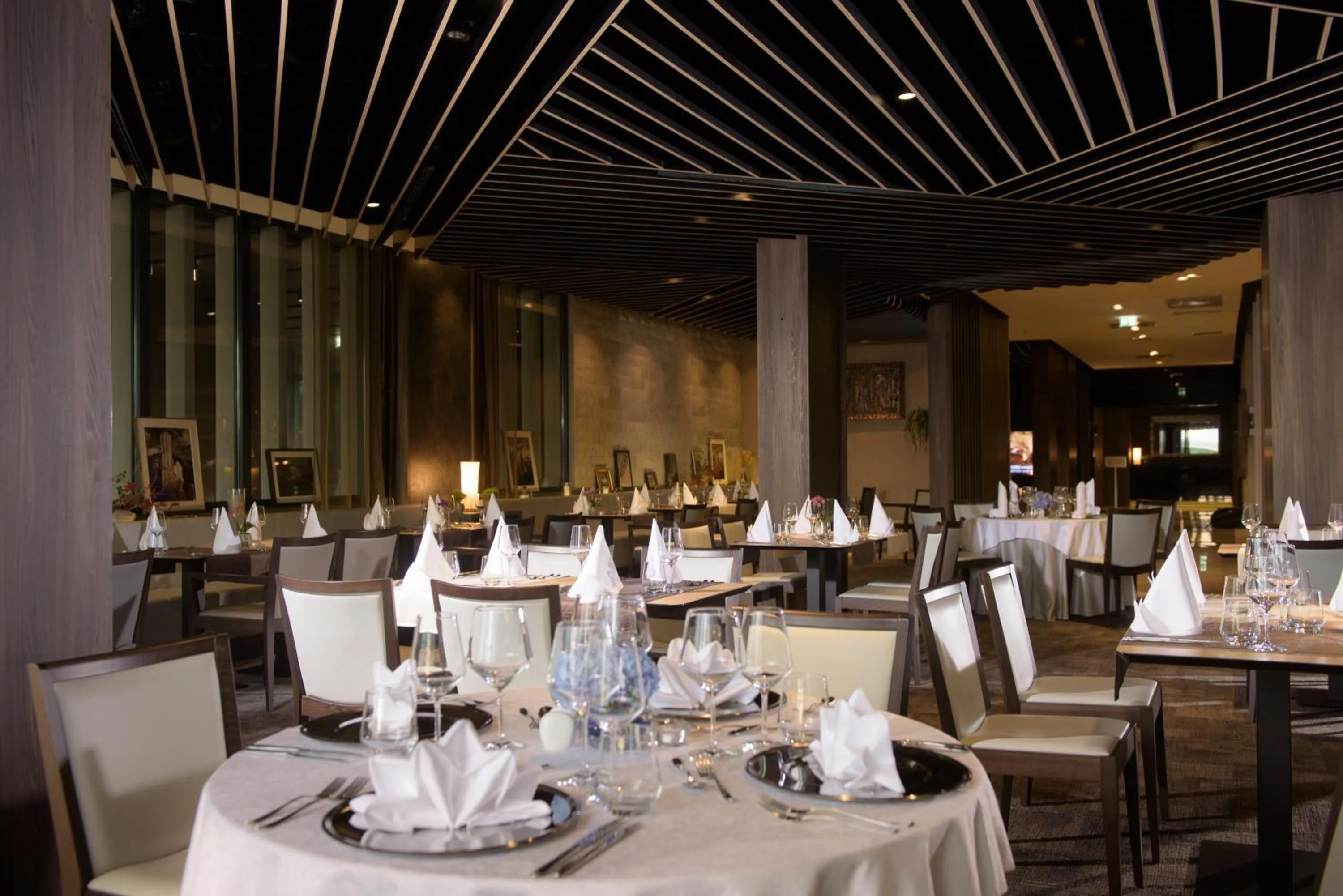 Restaurant/places to eat in Postojna Cave Hotel Jama