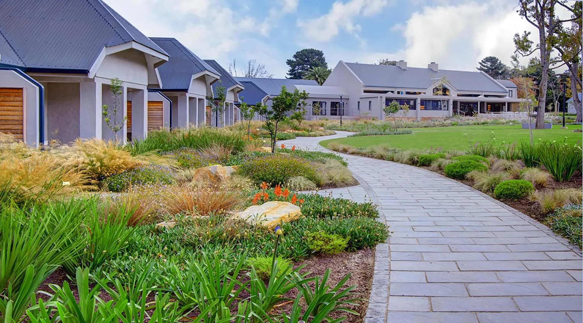 Garden in Knysna Hollow Country Estate