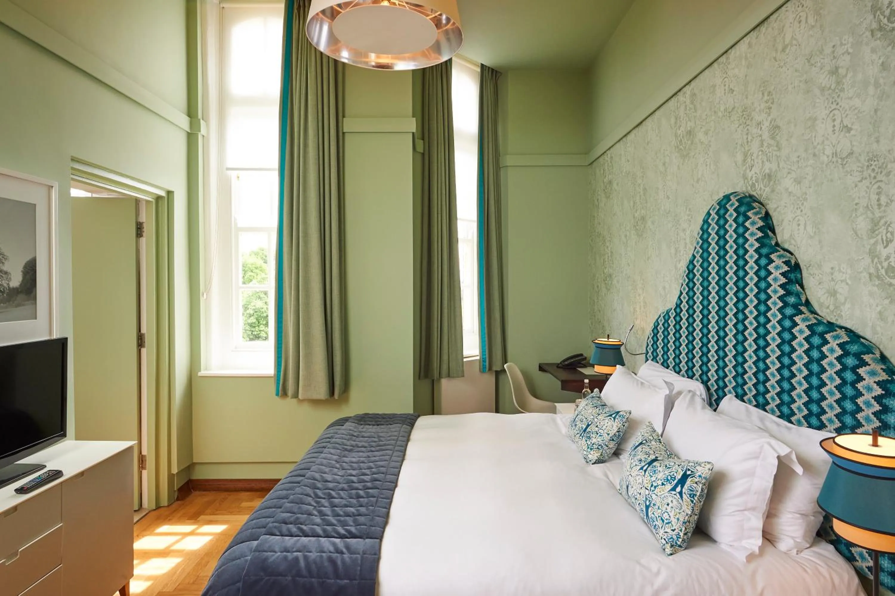 Bedroom, Bed in Hotel du Vin Exeter