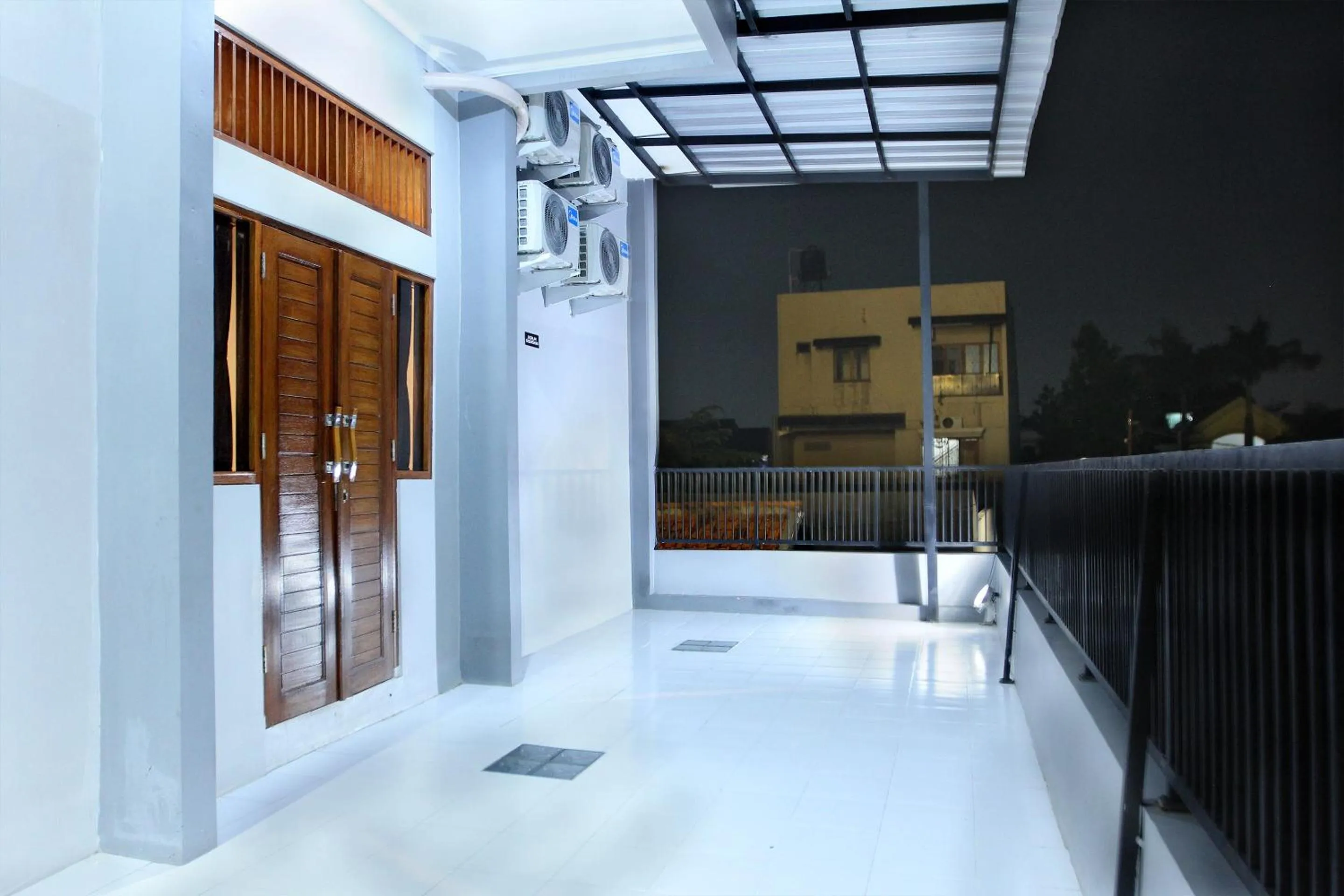 Balcony/Terrace in Hotel O Rumah Ayub Syariah