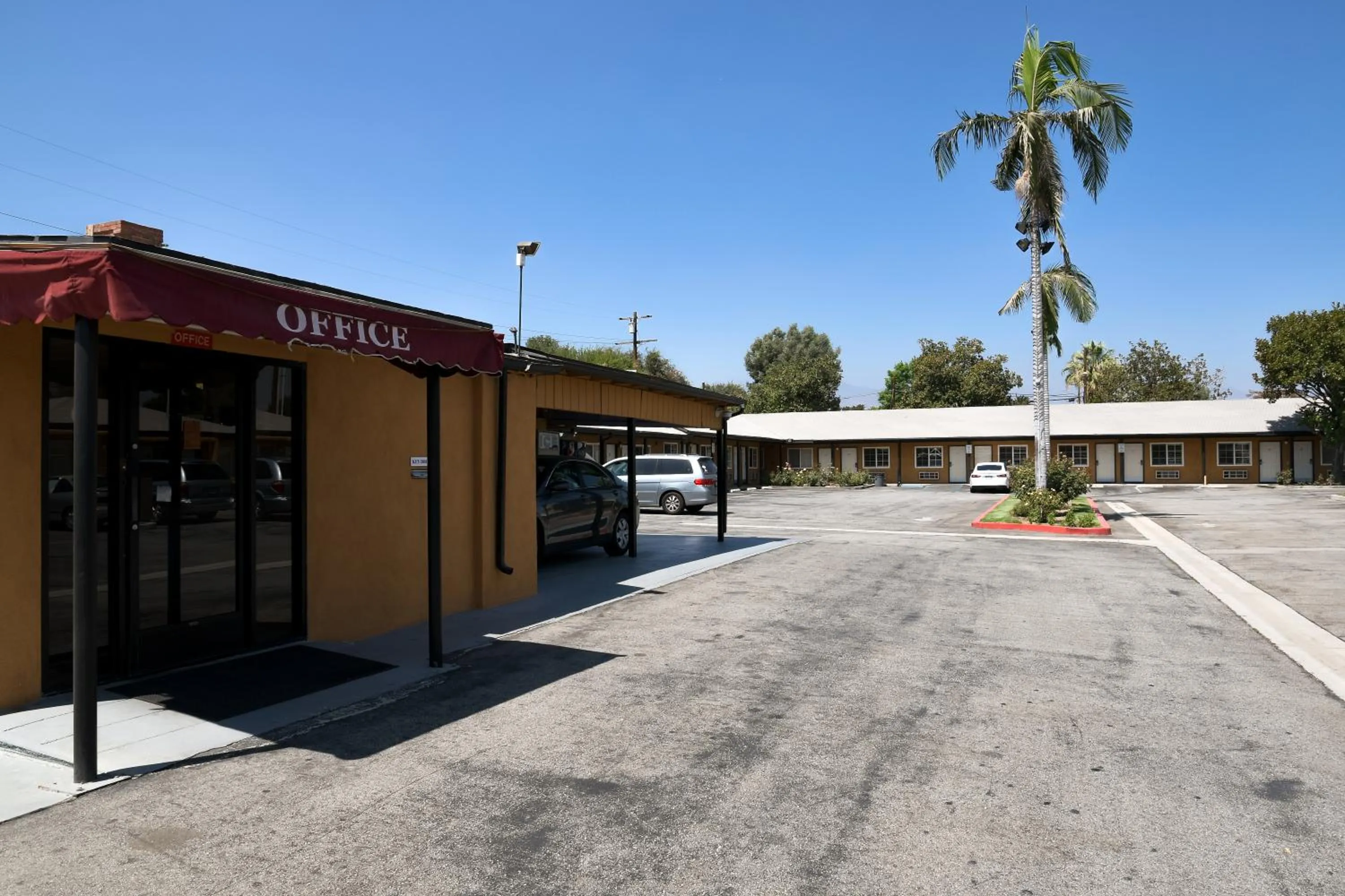 Covina Motel