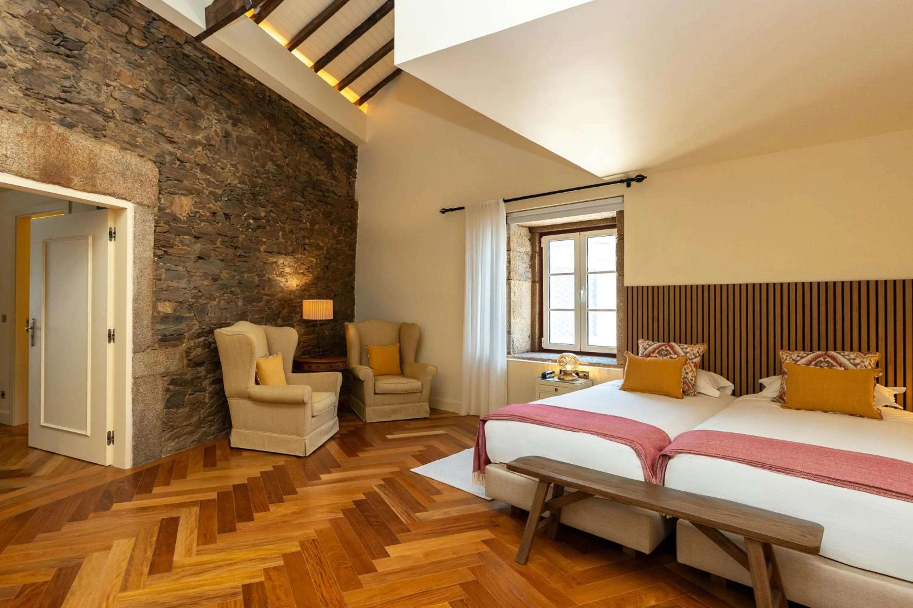 Bed in The Manor House Celeirós