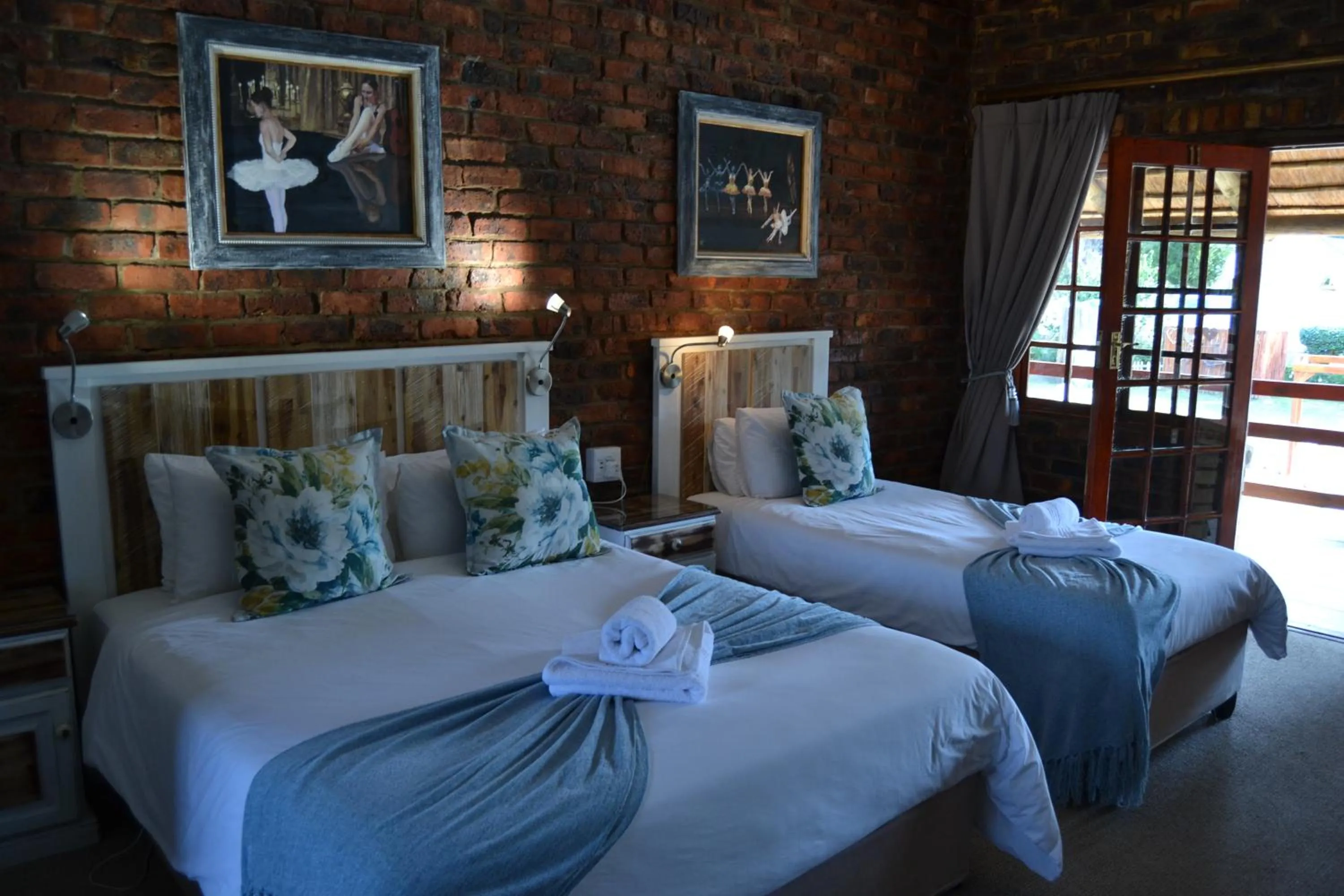 Bed in Storms River Guest Lodge