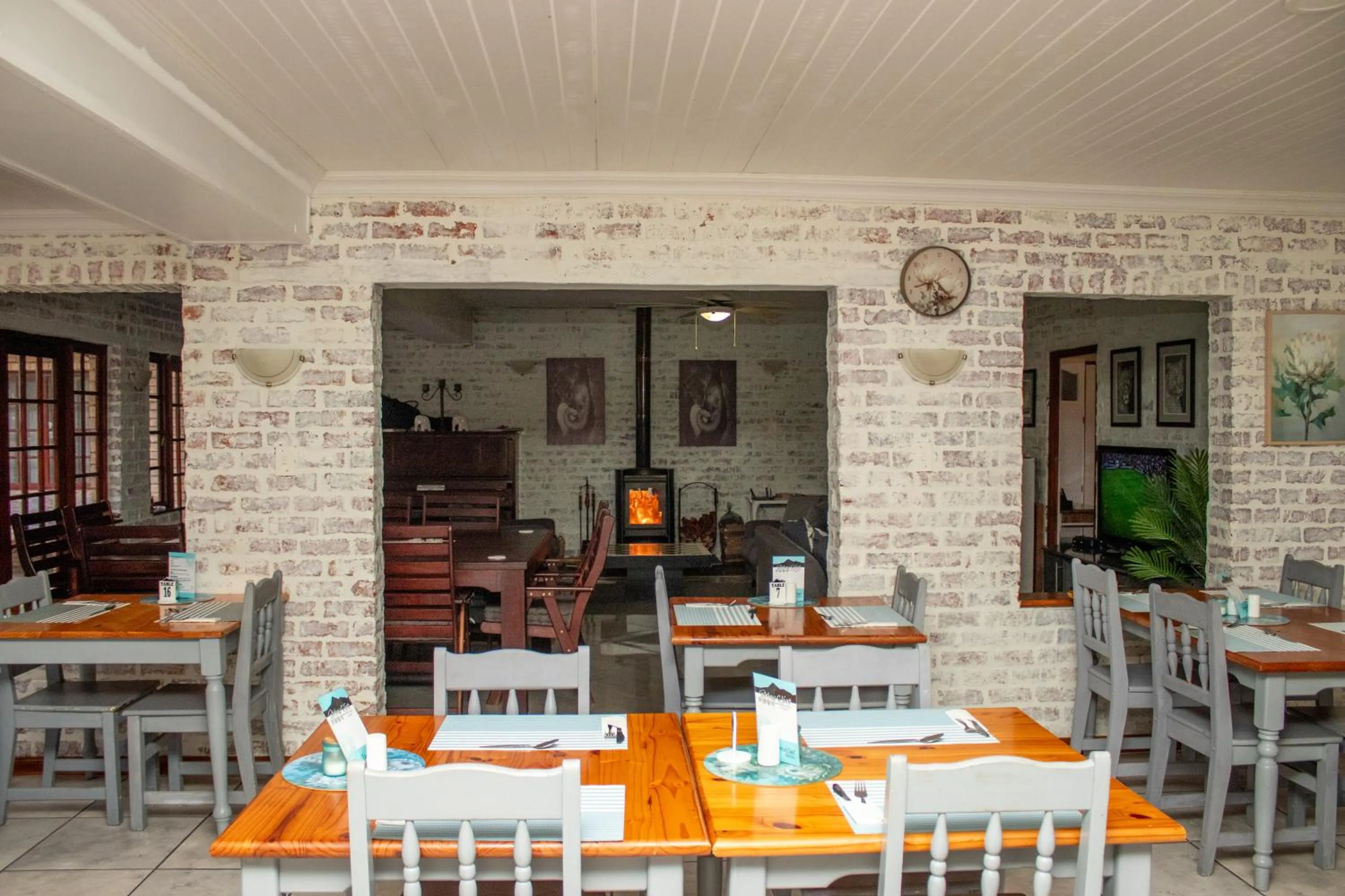 Breakfast in Storms River Guest Lodge