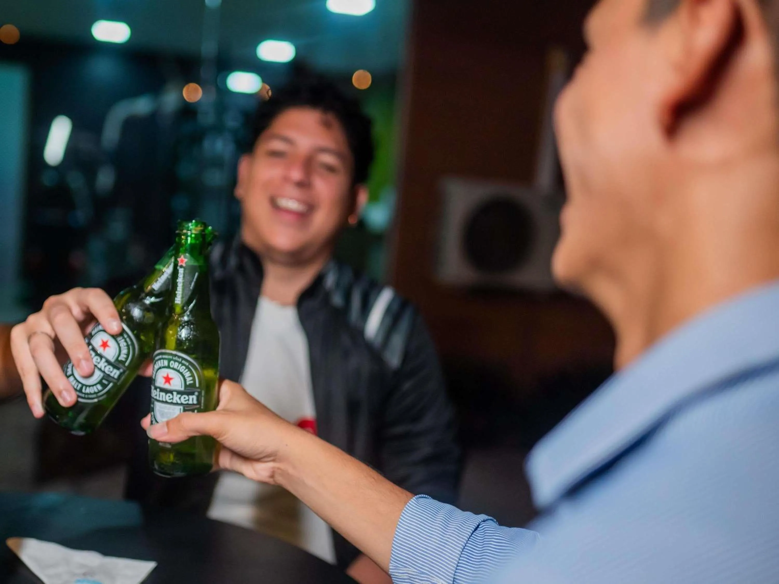 Lounge or bar in ibis Styles Manaus