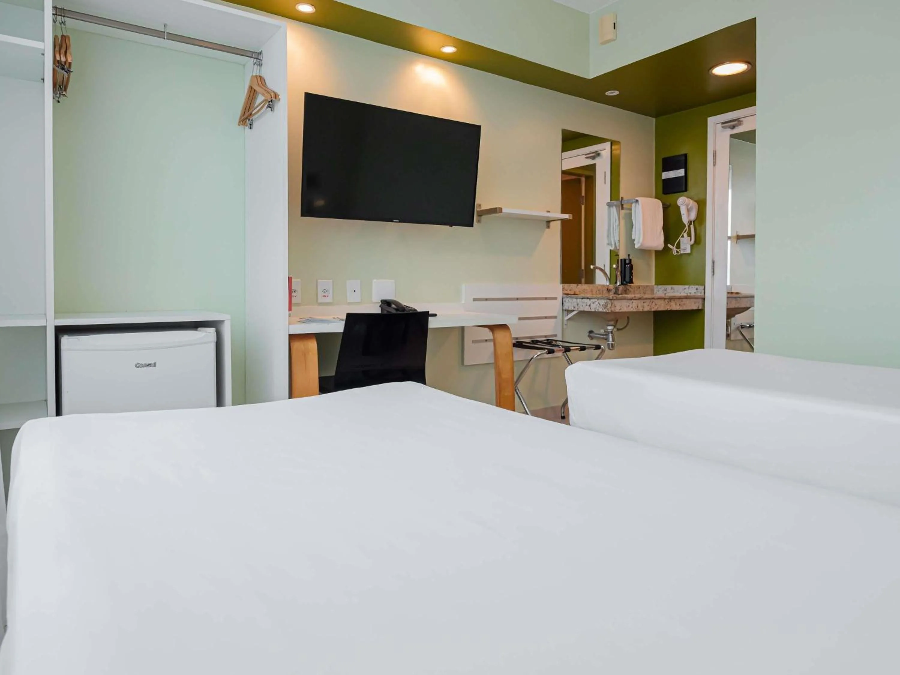 Bedroom, Bed in ibis Styles Manaus