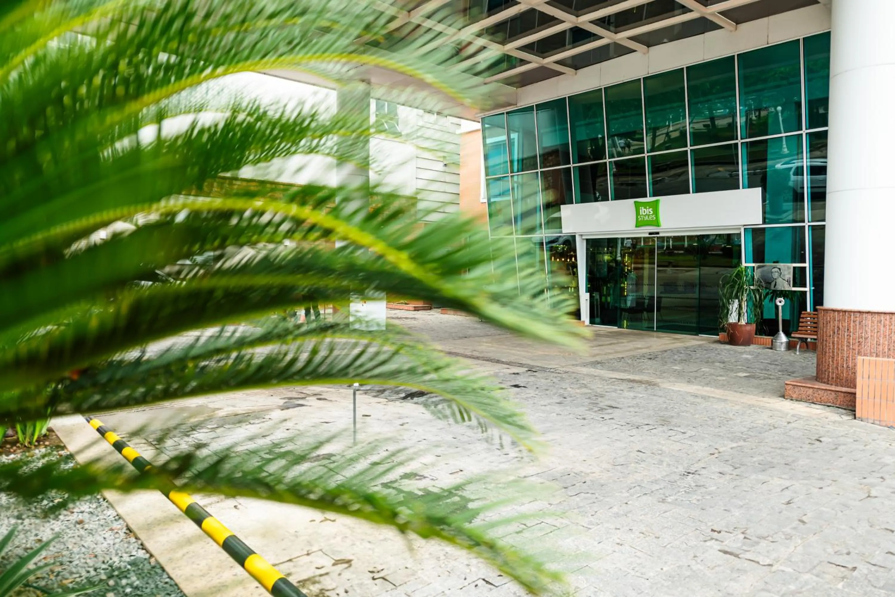 Facade/entrance in ibis Styles Manaus