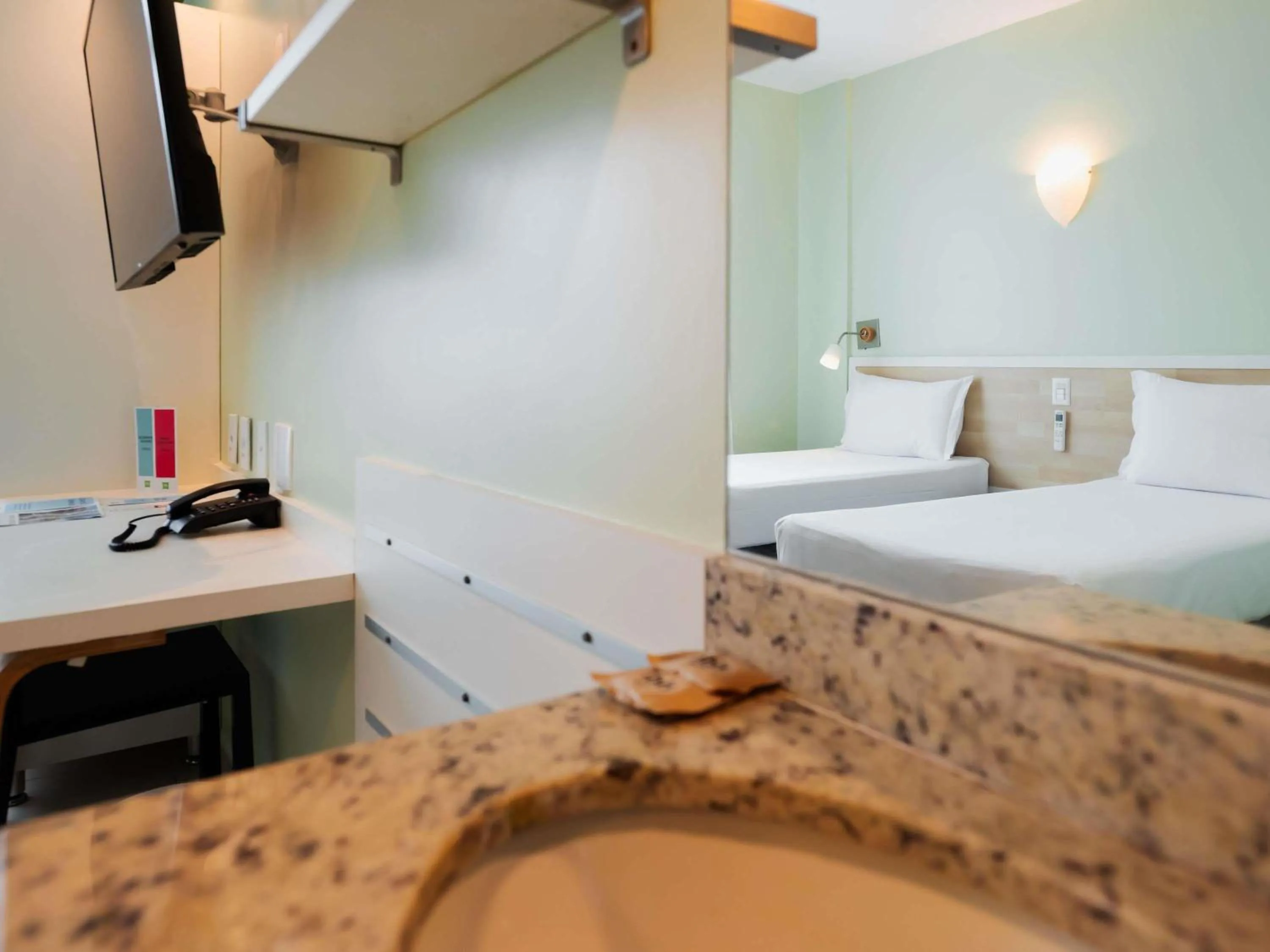 Bedroom, Bed in ibis Styles Manaus