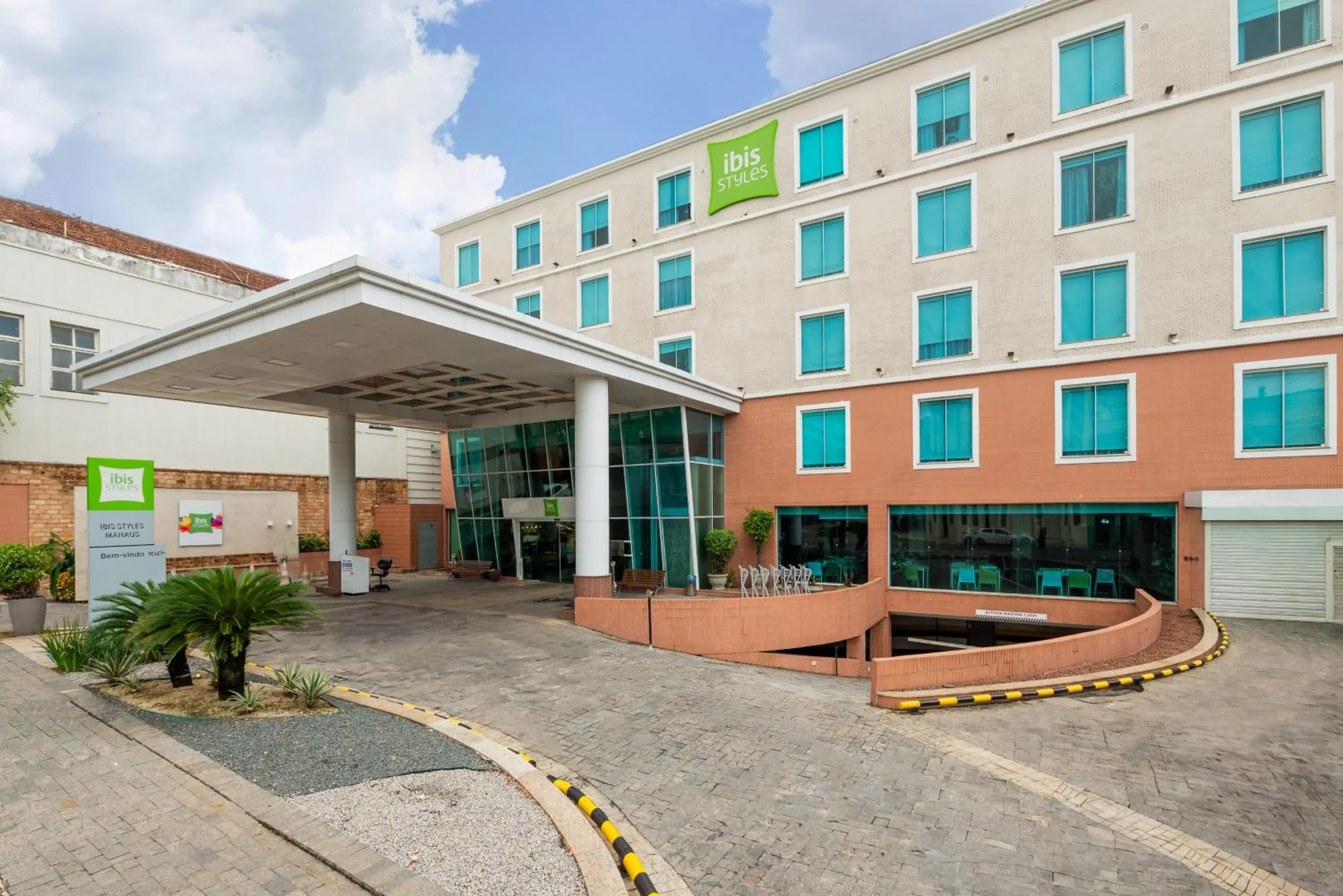 Property building in ibis Styles Manaus