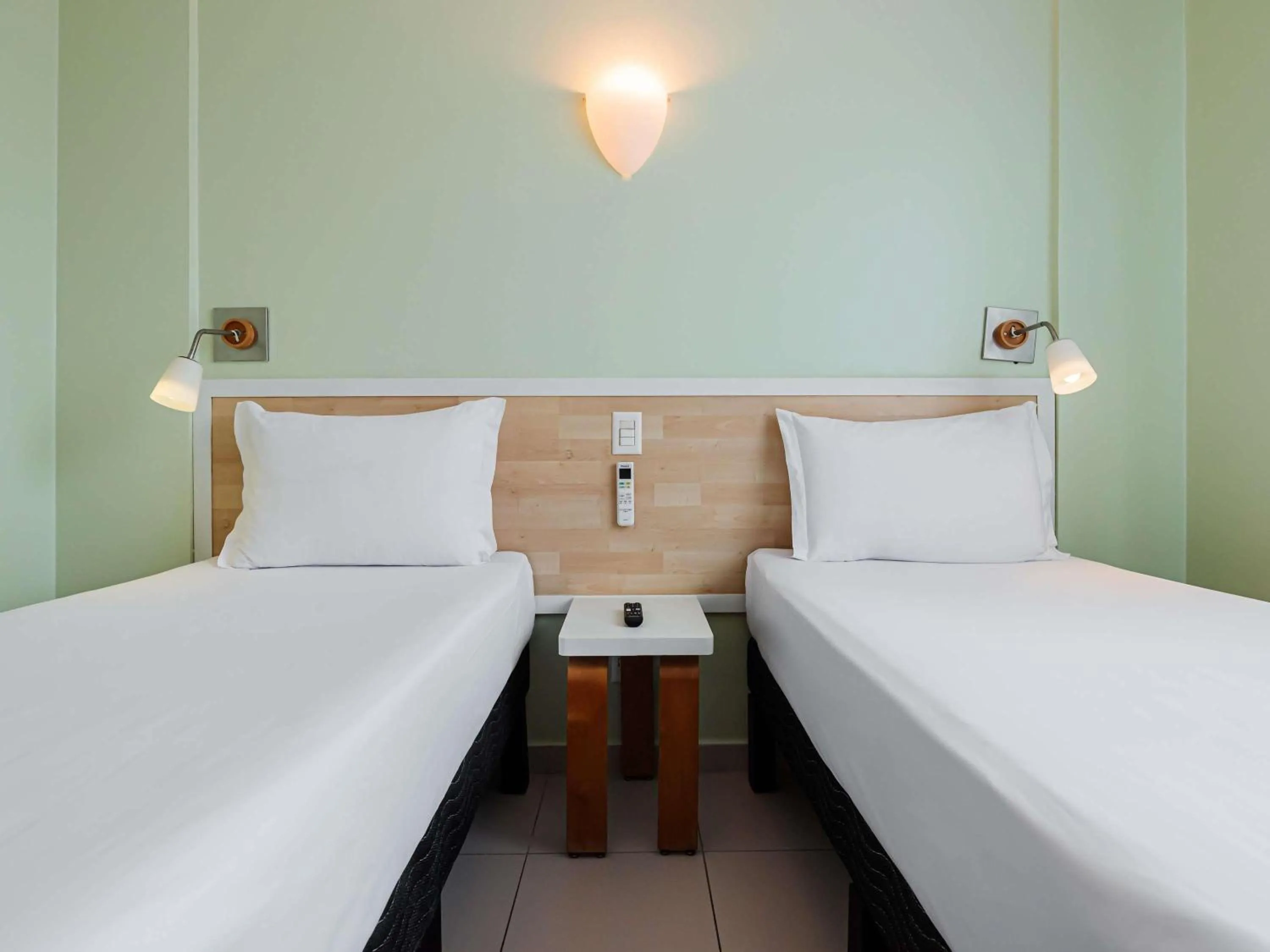 Bedroom, Bed in ibis Styles Manaus