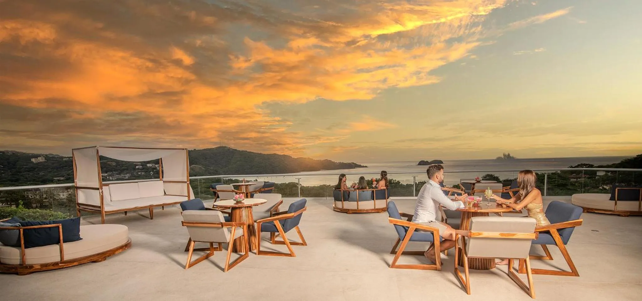 Restaurant/places to eat in Villas Sol Beach Resort