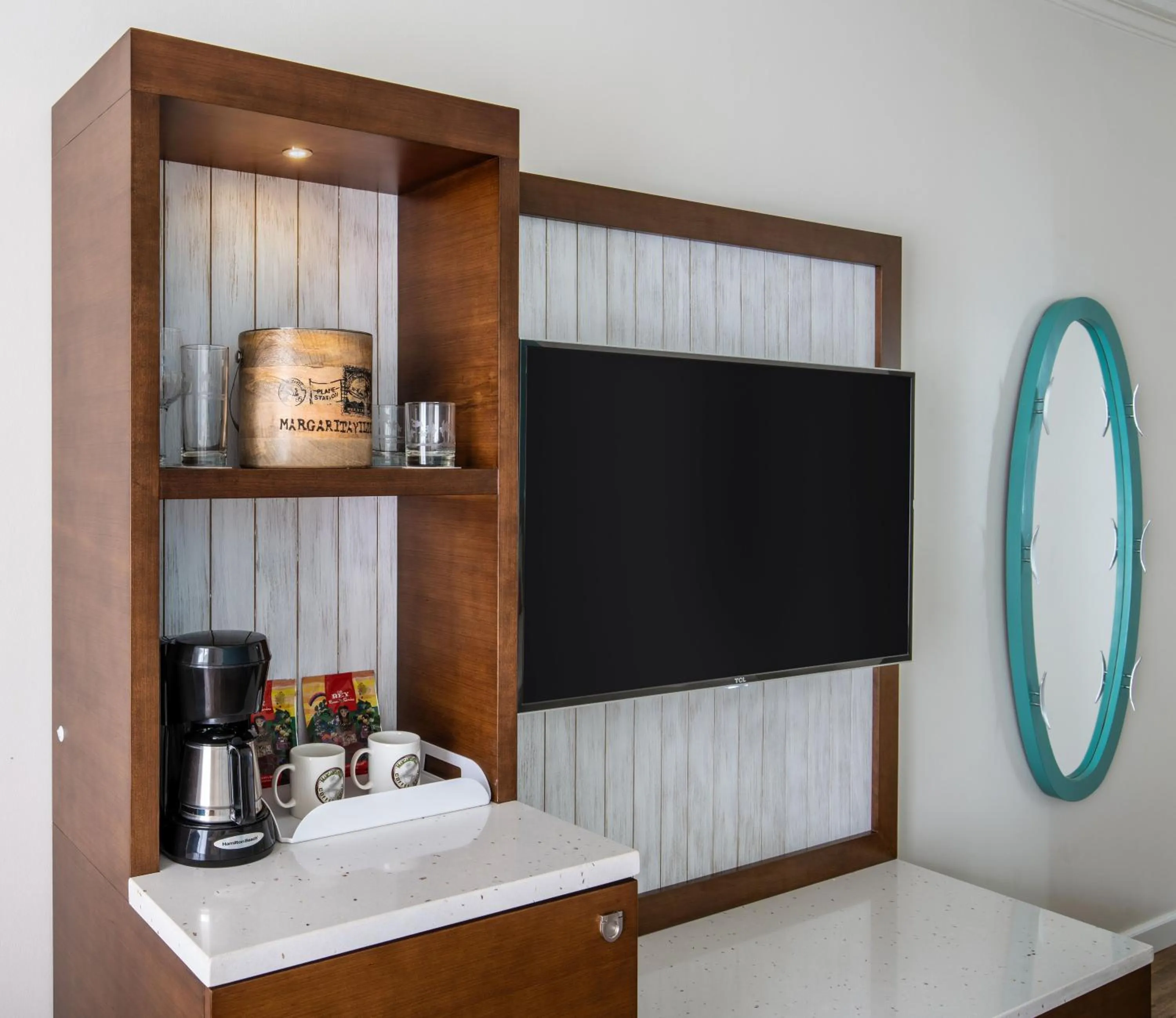 Coffee/tea facilities in Margaritaville Beach Resort Playa Flamingo