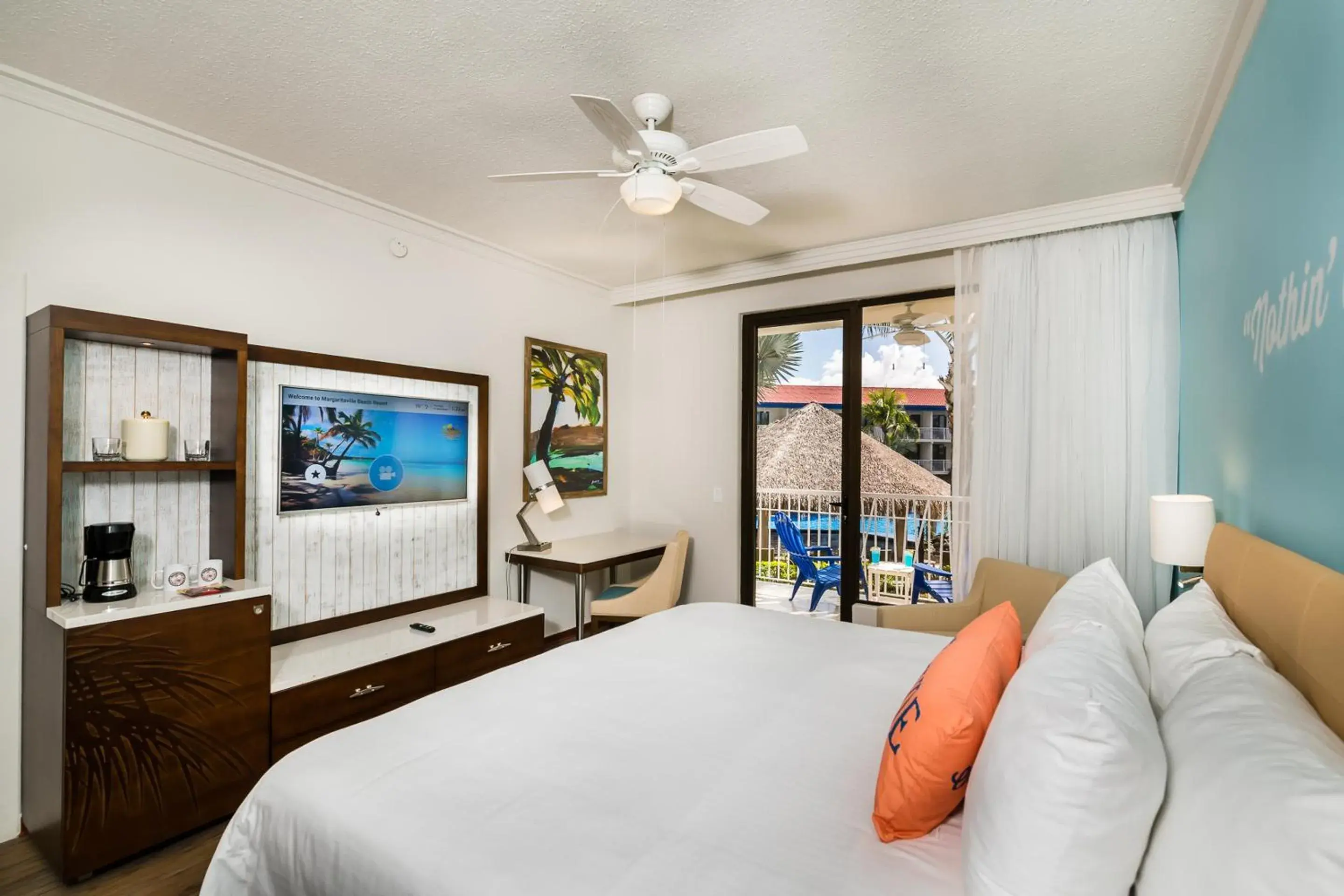 King Room with Pool View - single occupancy in Margaritaville Beach Resort Playa Flamingo King Room with Pool View - single occupancy in Margaritaville Beach Resort Playa Flamingo