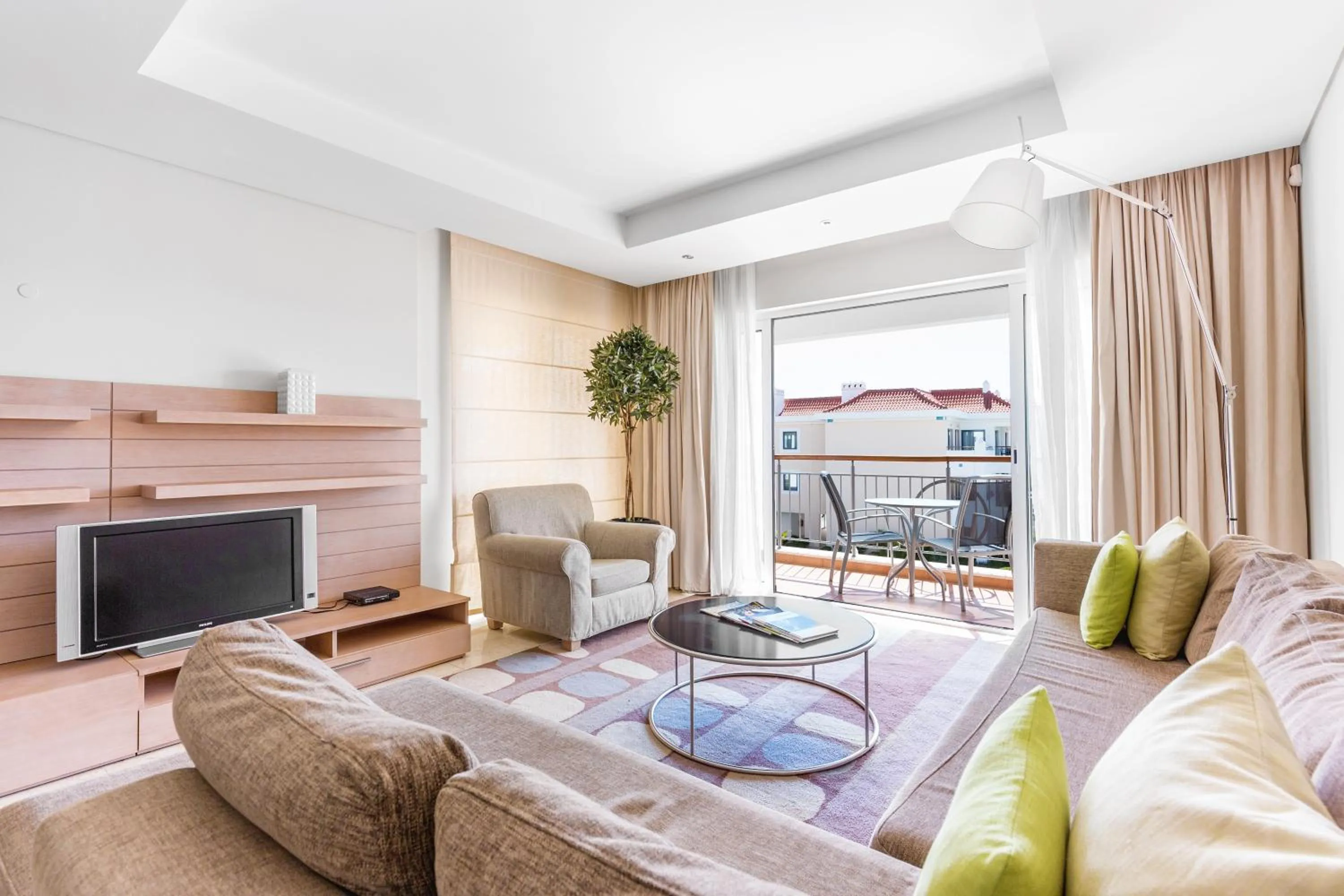 Spring in As Cascatas Golf Resort & Spa