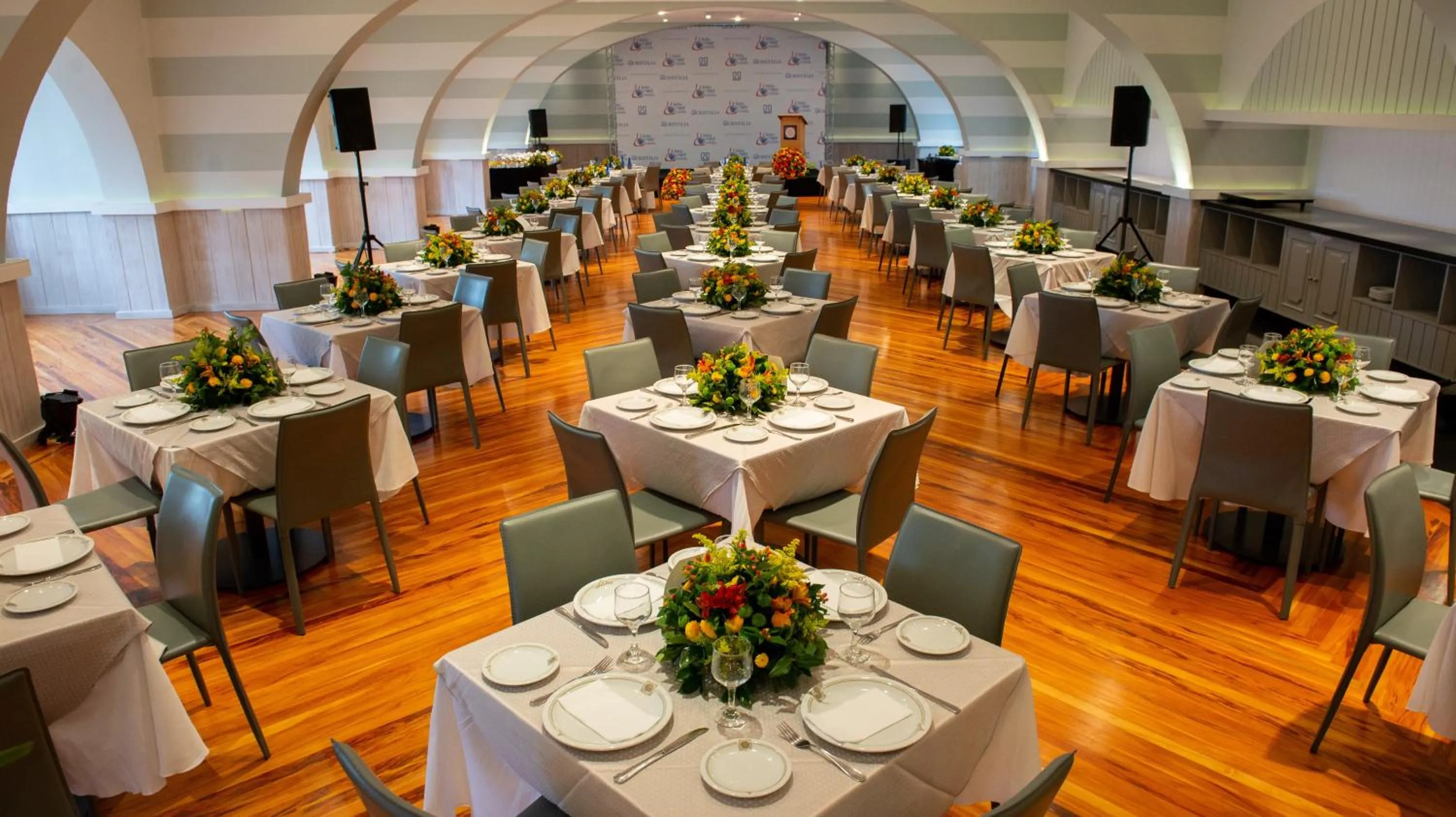 Restaurant/places to eat in Grand Resort Serra Negra