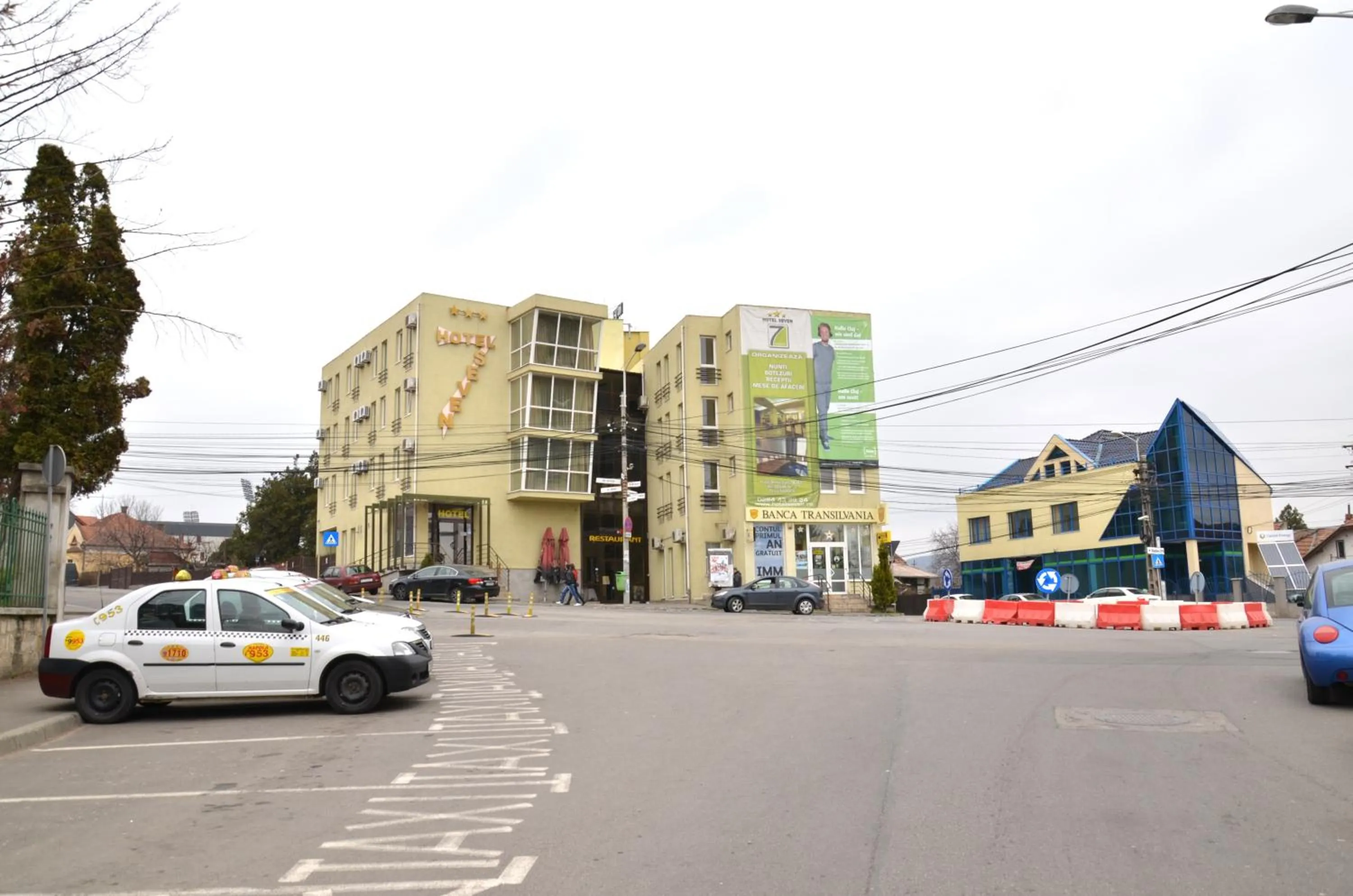 Facade/entrance in Hotel Seven