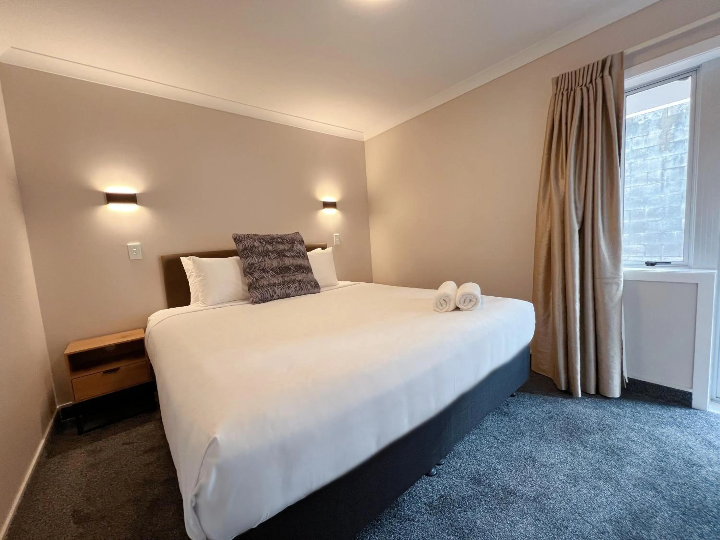 Bedroom, Bed in Barclay Motel