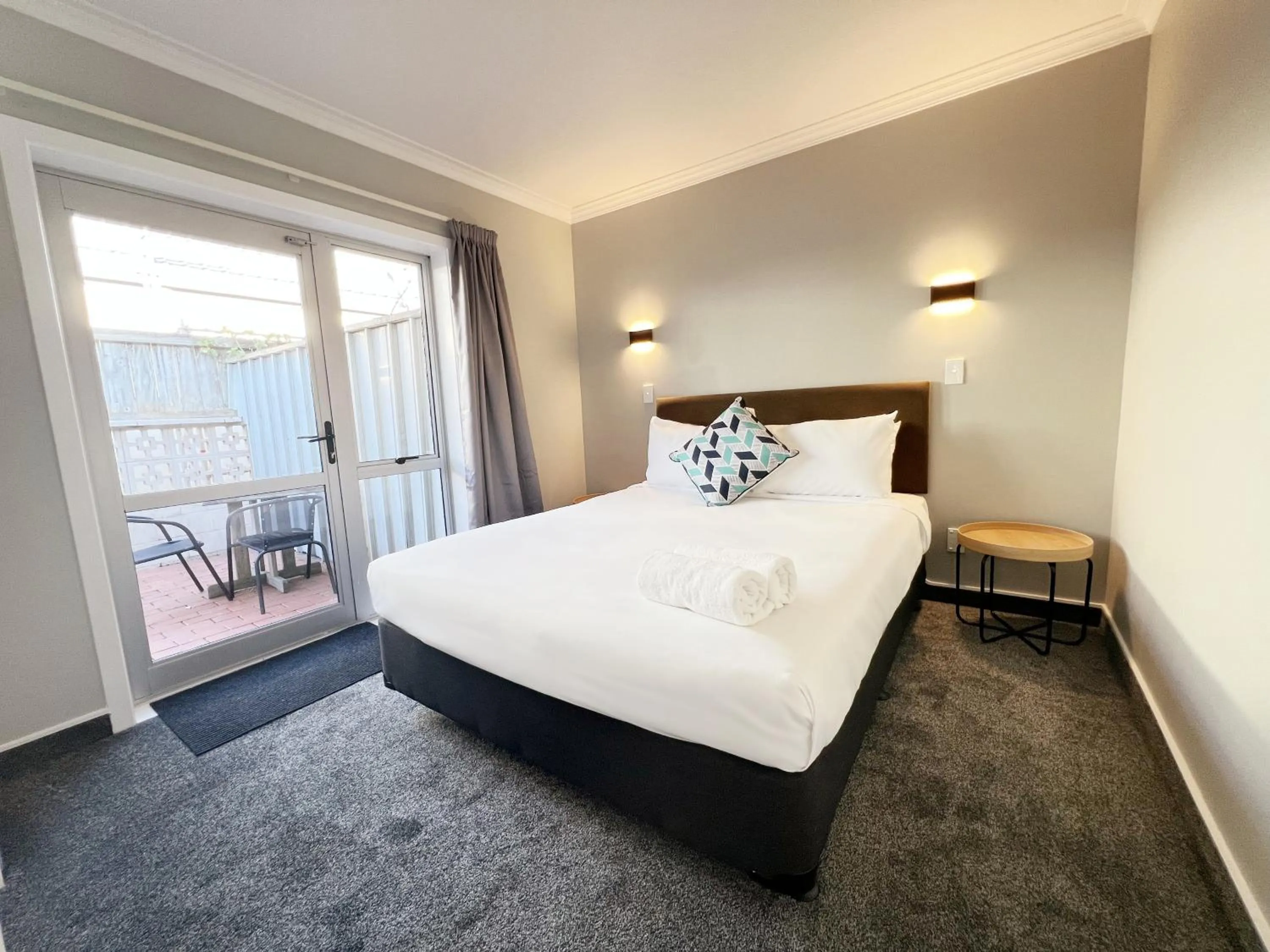 Bedroom, Bed in Barclay Motel