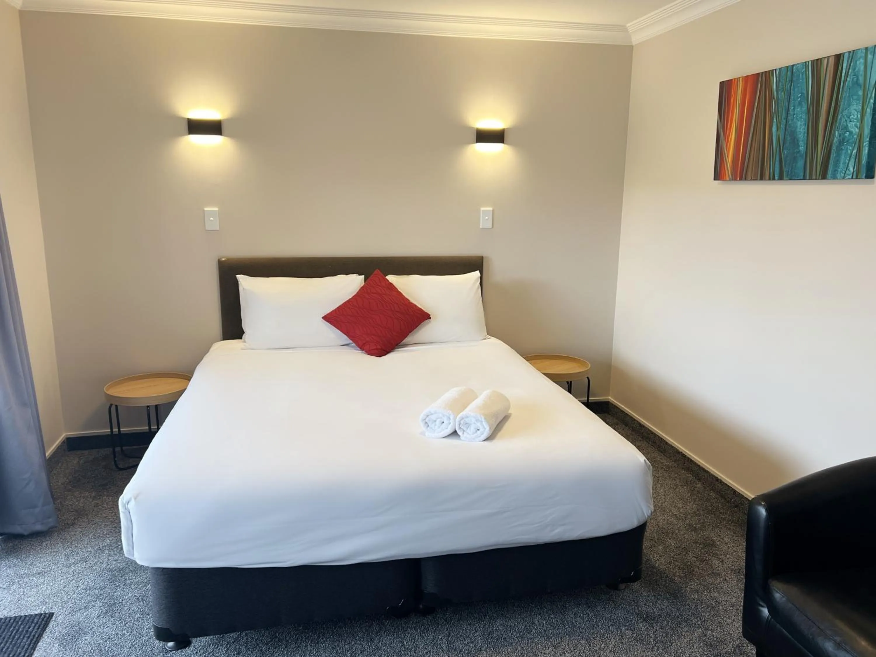 Bed in Barclay Motel