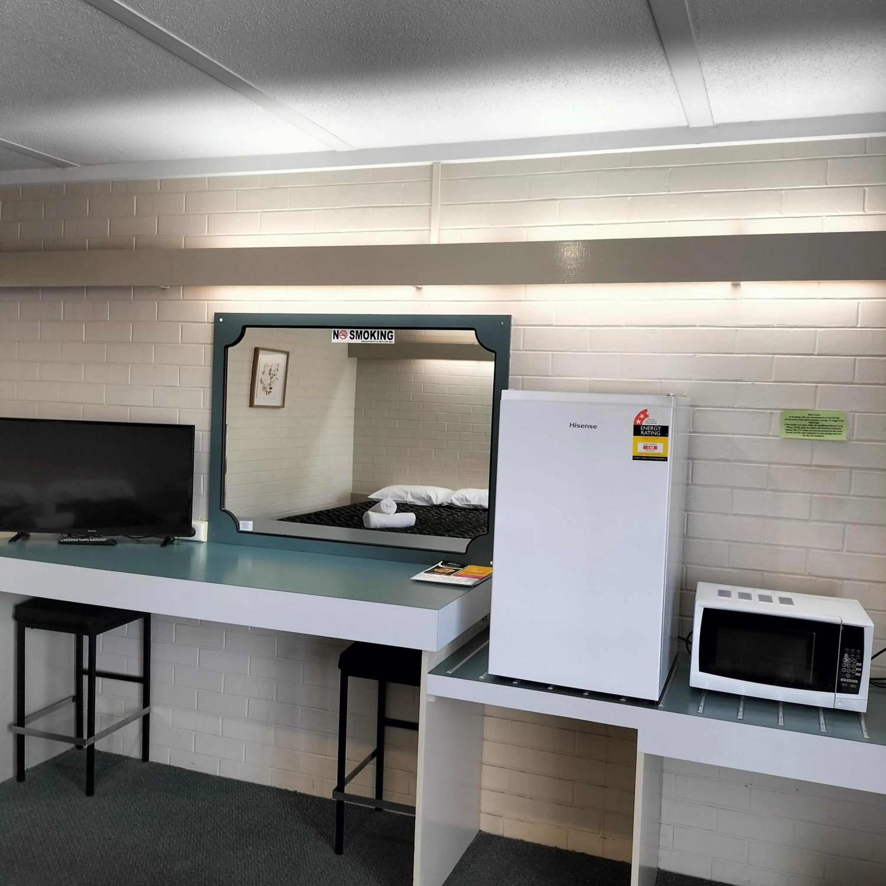 TV and multimedia in Wangaratta Motor Inn