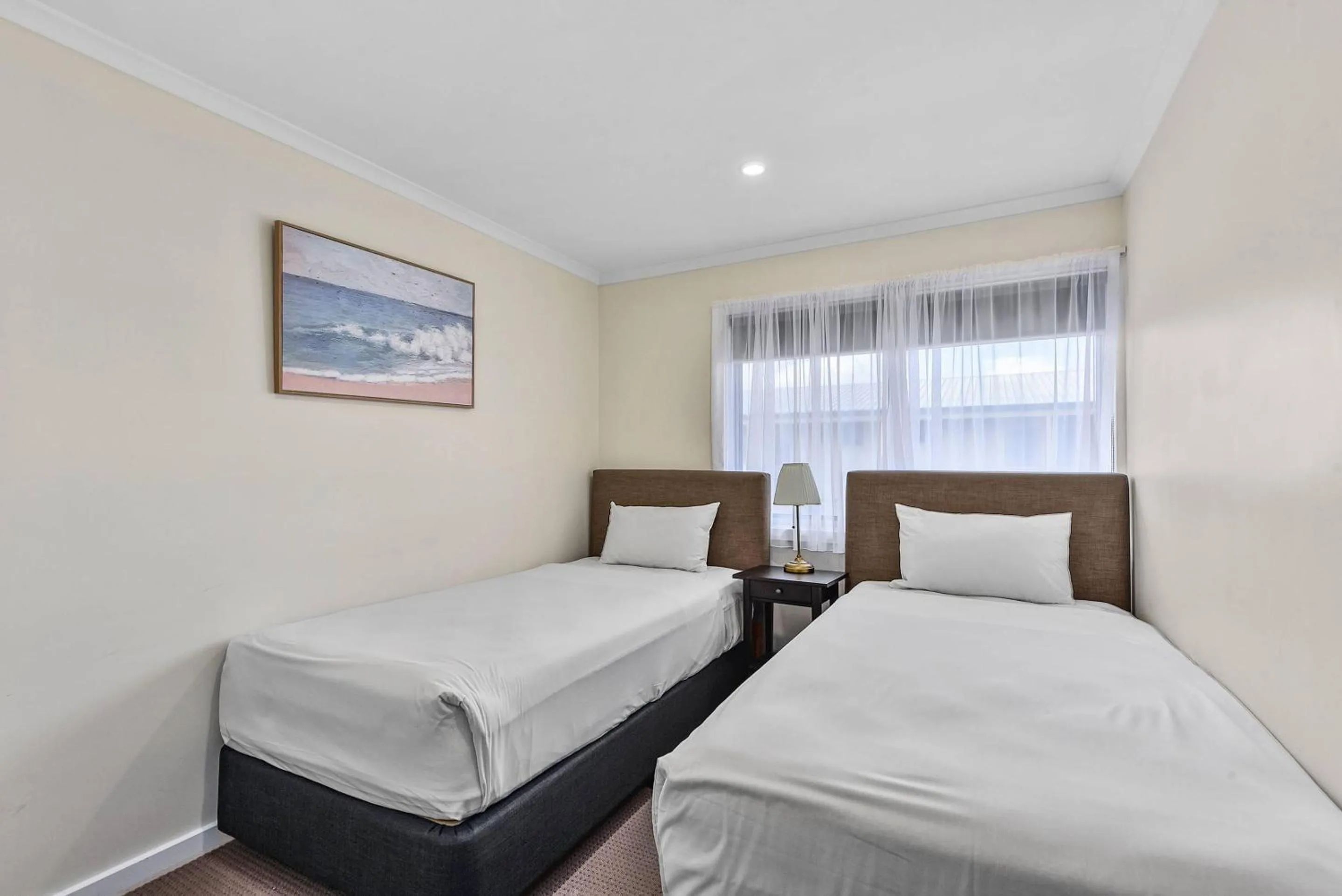 Bedroom, Bed in Comfort Inn Robe