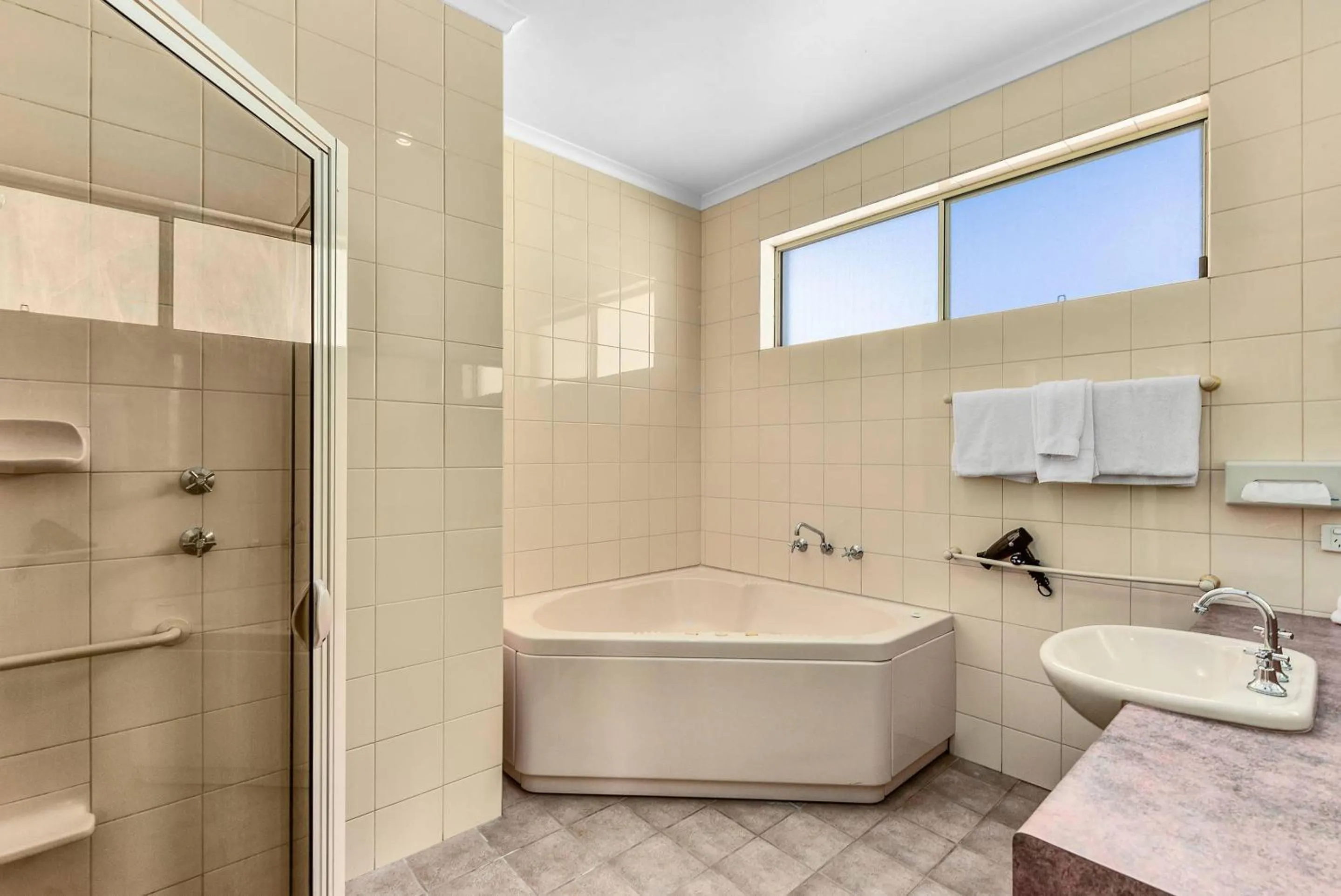 Bedroom in Comfort Inn Robe