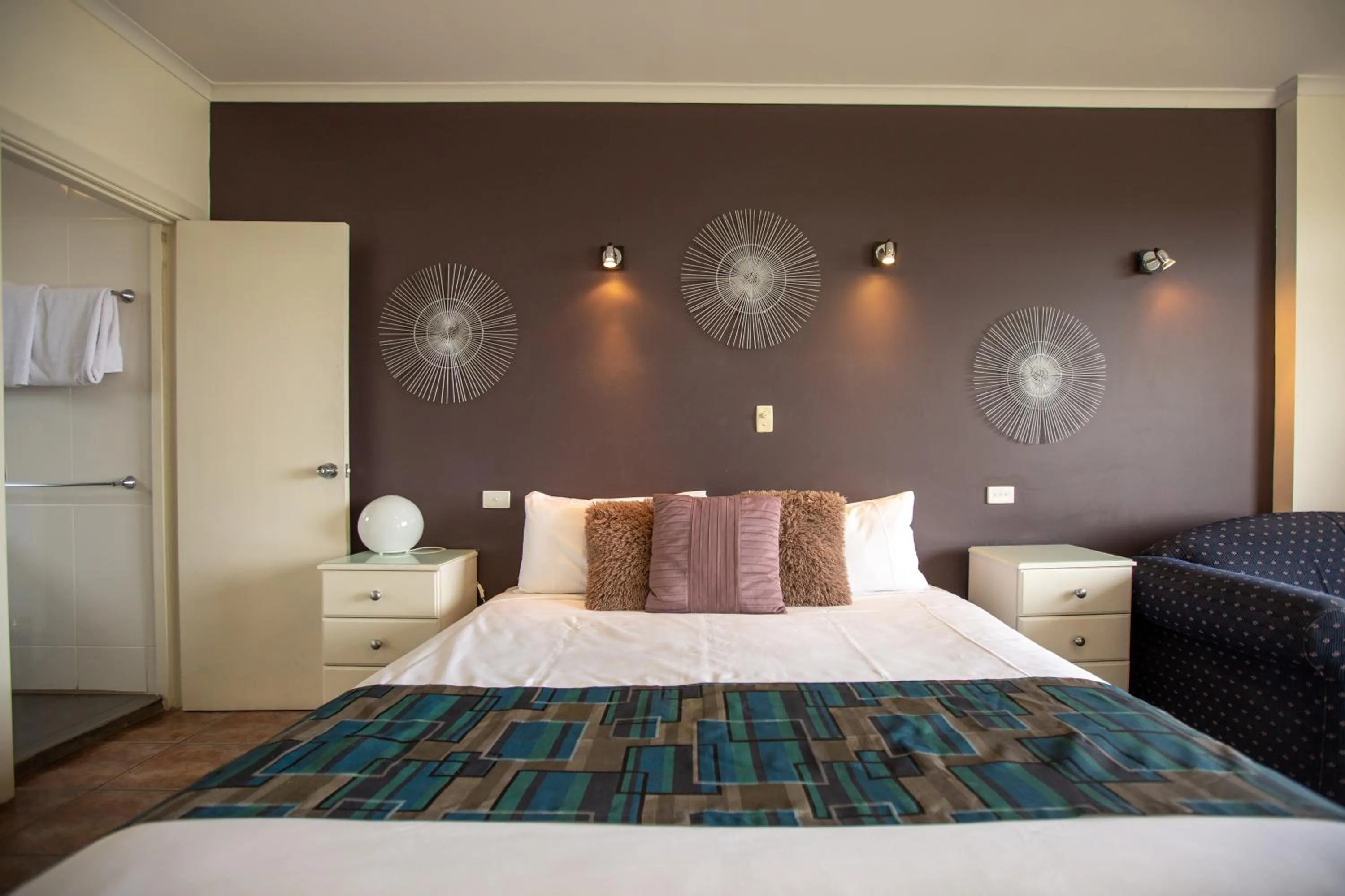 Bed in Comfort Inn Robe