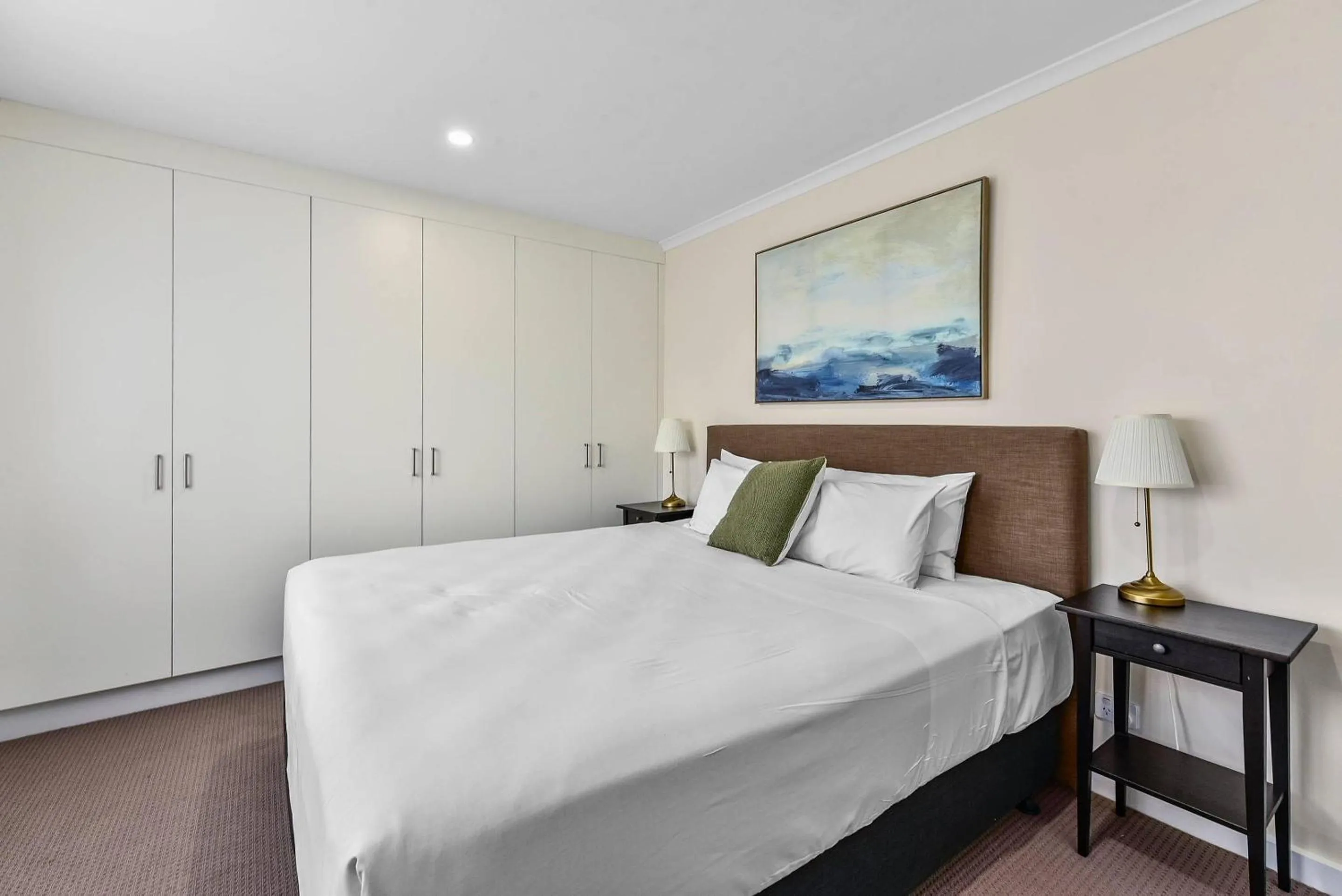 Bedroom, Bed in Comfort Inn Robe