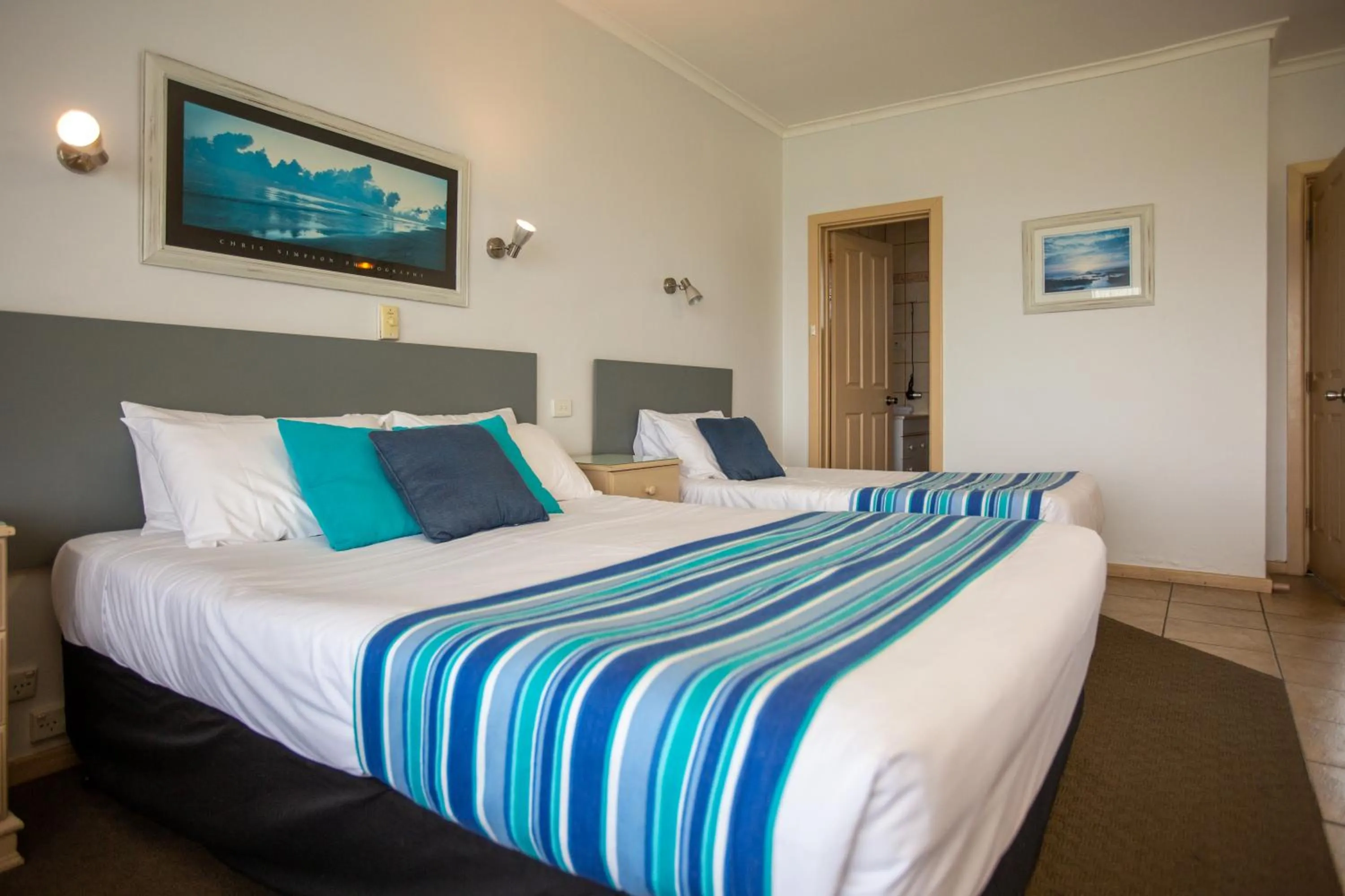 Bed in Comfort Inn Robe